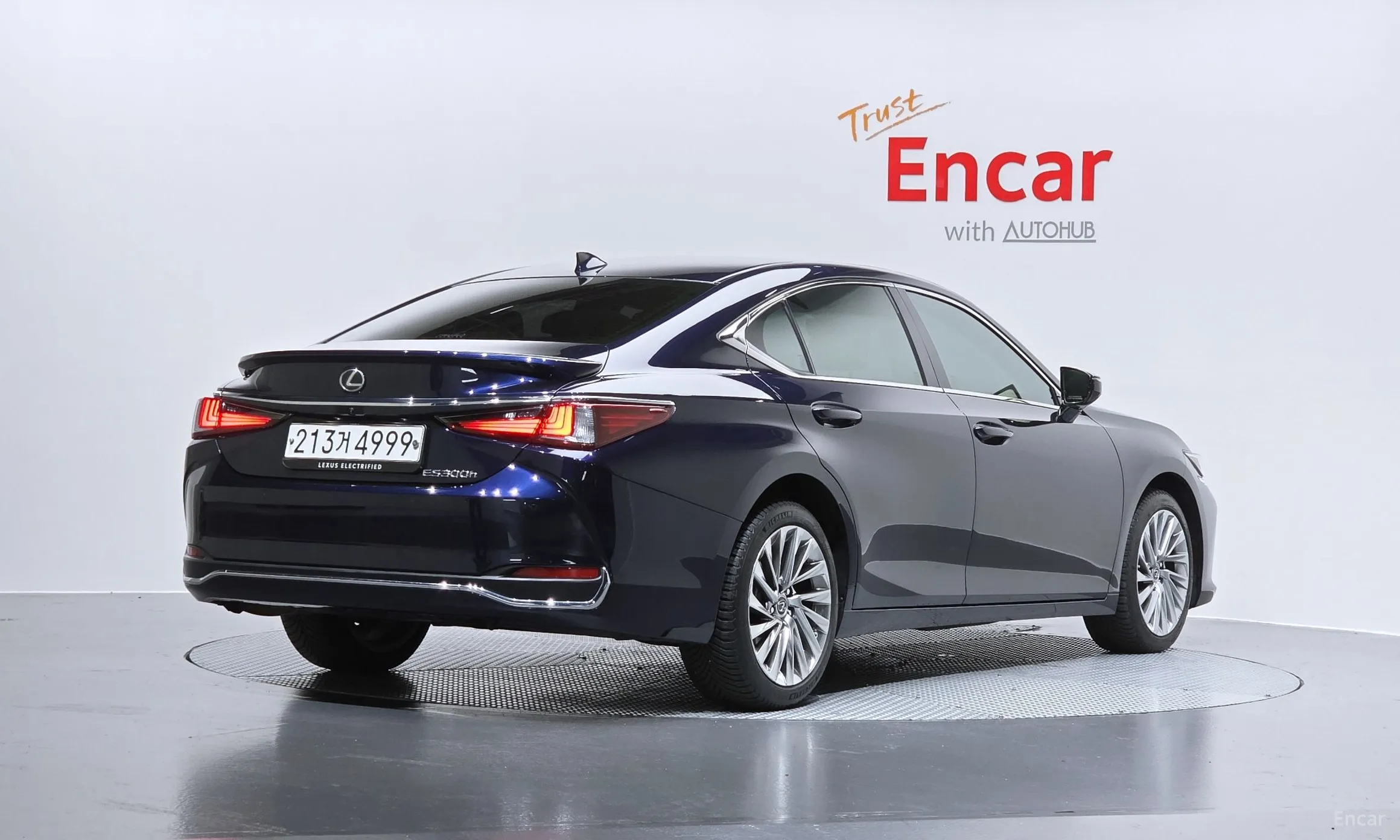 Lexus ES300h 7th Generation превью 2