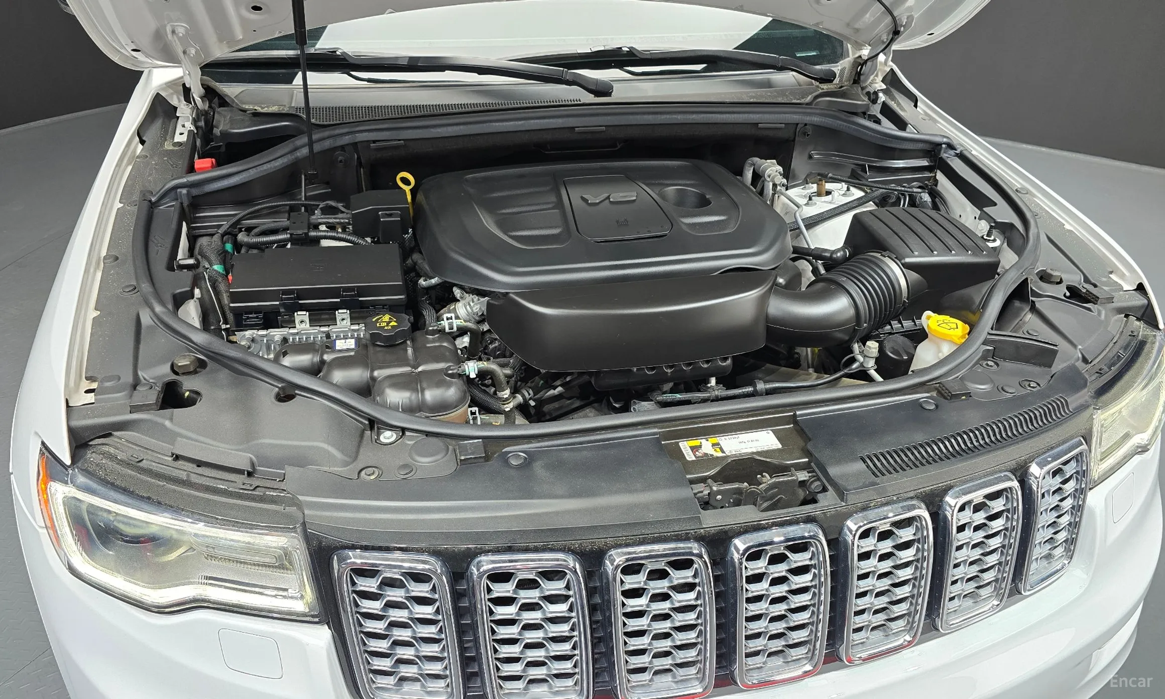 Jeep Grand Cherokee превью 6