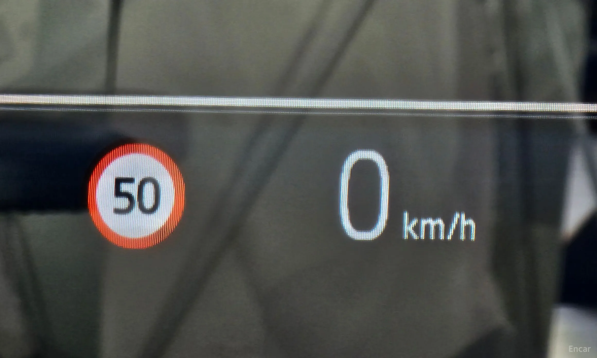BMW 5 Series (G60) превью 17