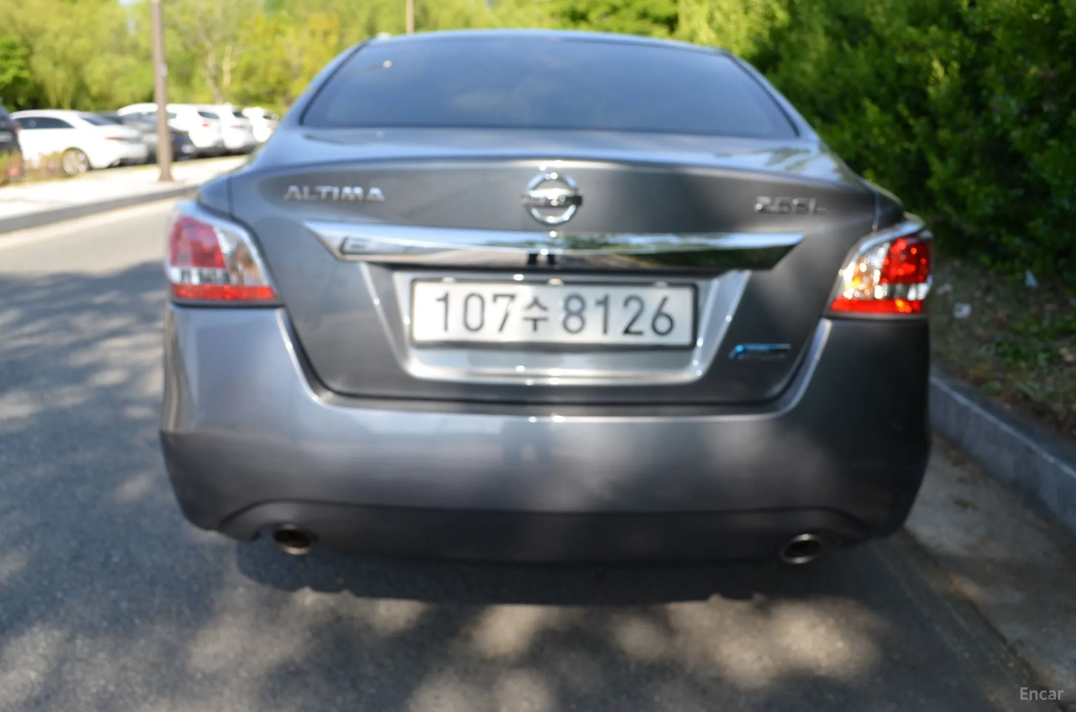 Nissan Altima превью 4