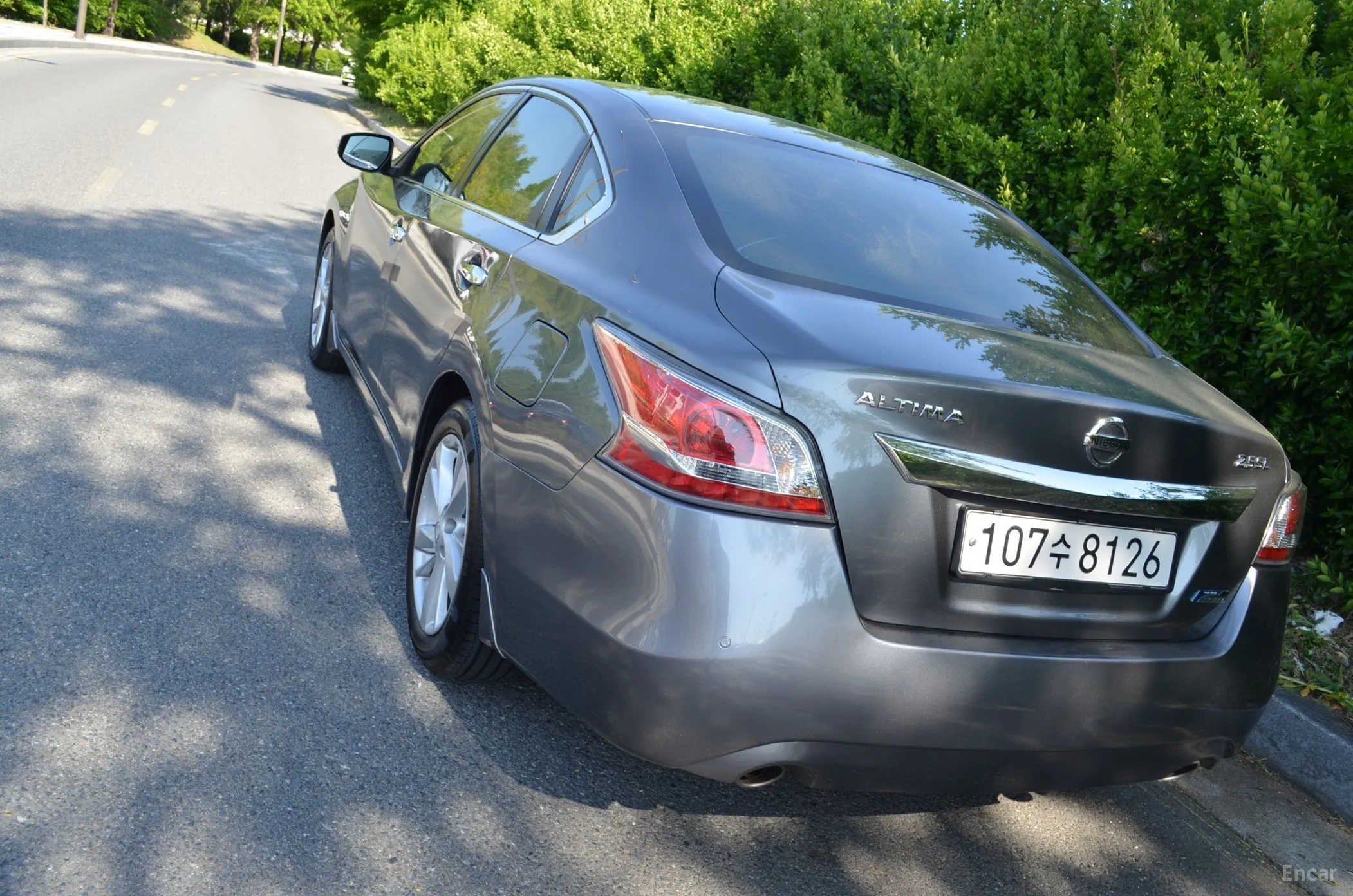 Nissan Altima превью 5