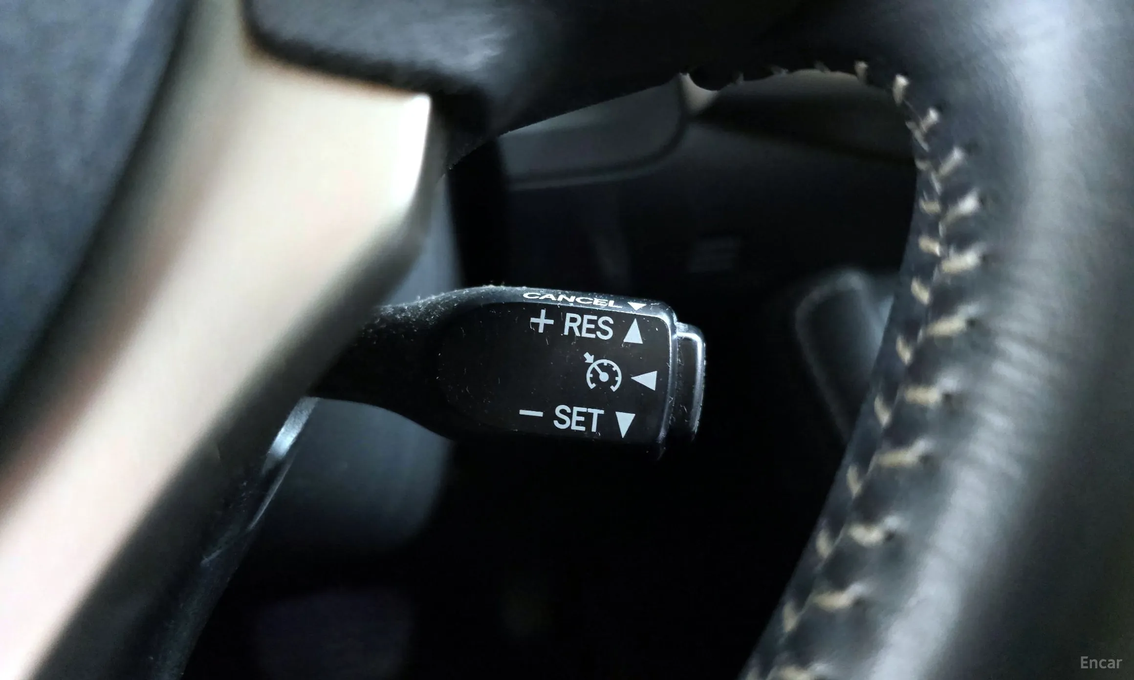 Lexus CT200h превью 12