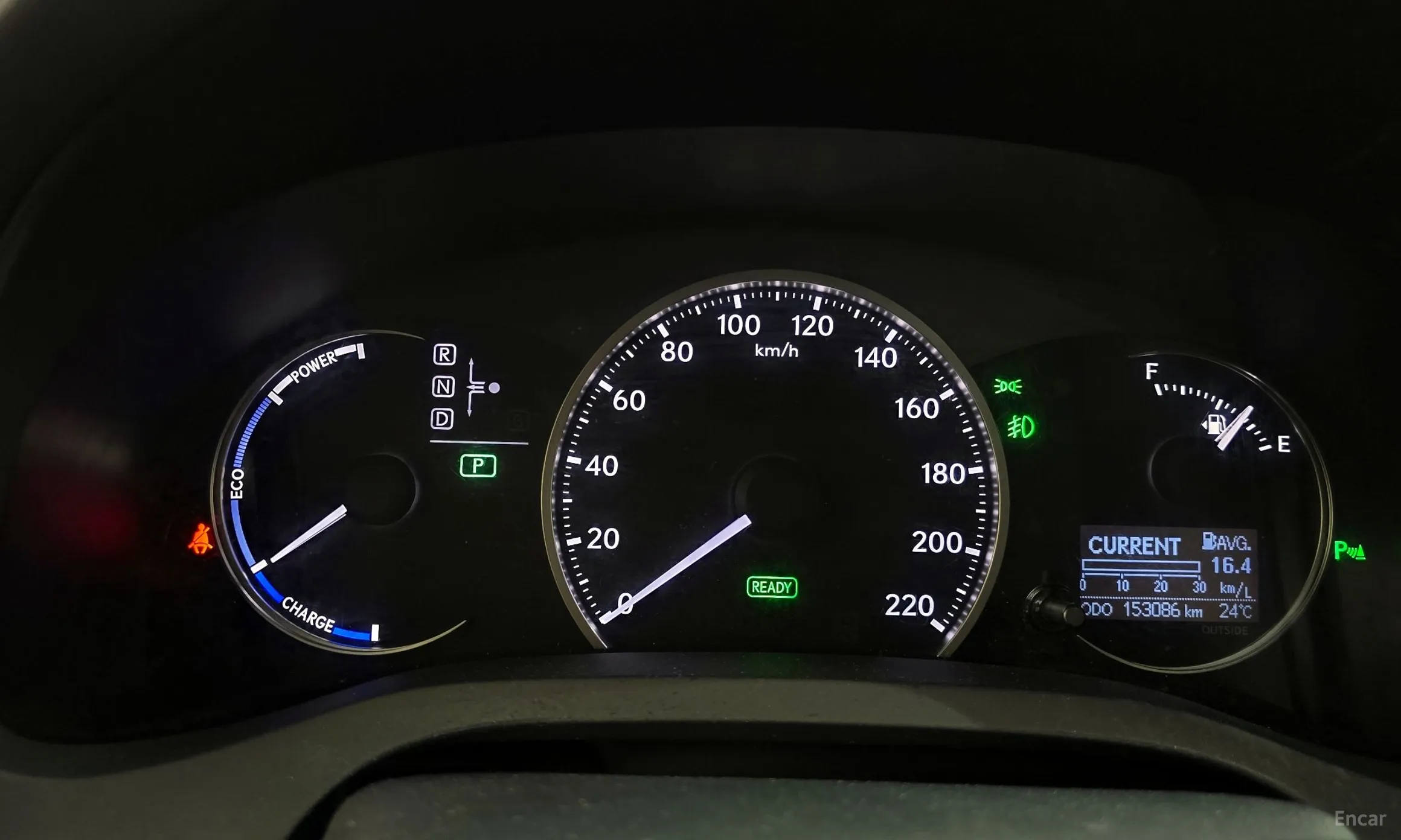 Lexus CT200h превью 8