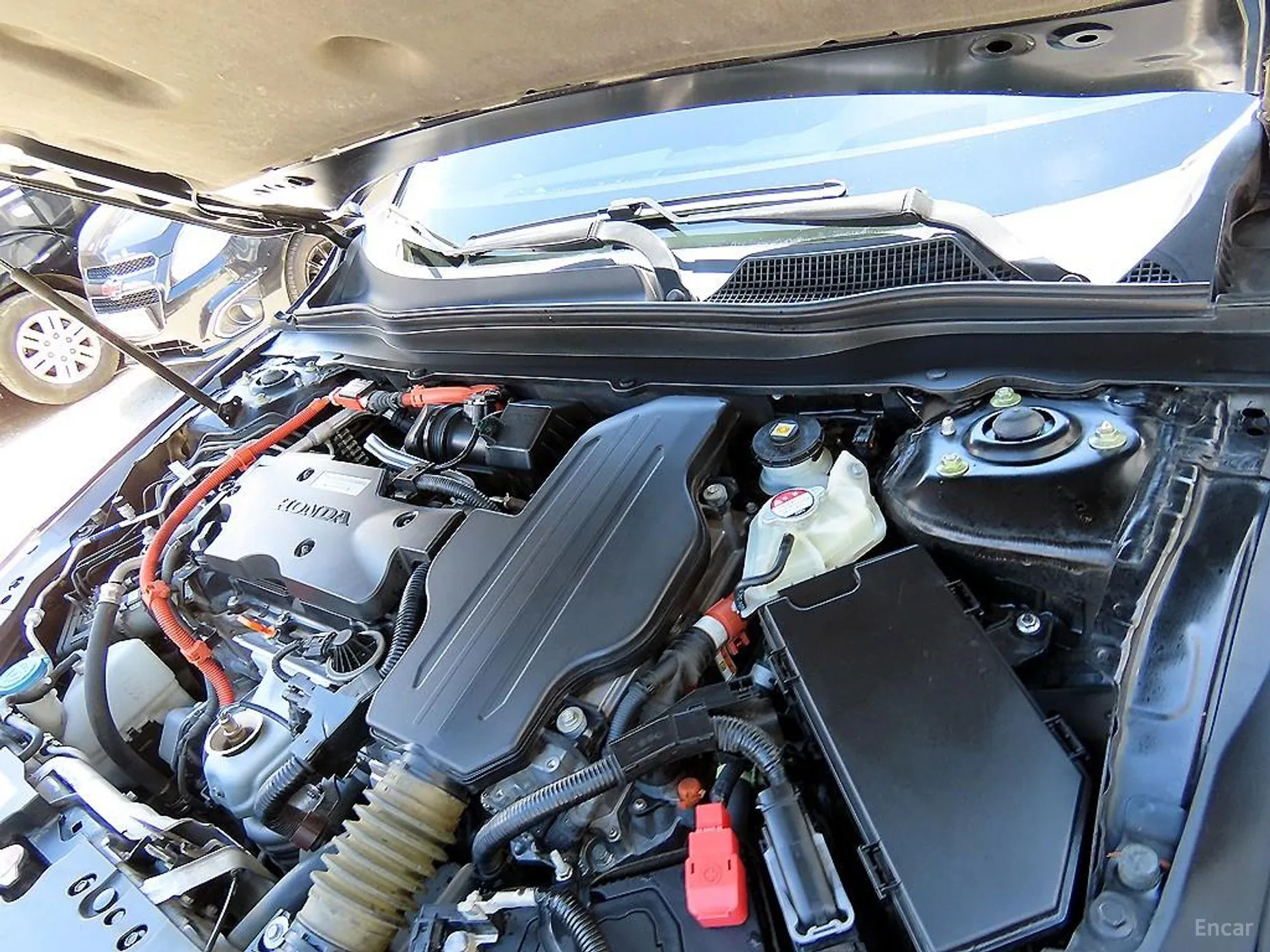 Honda Accord 10th Generation превью 19