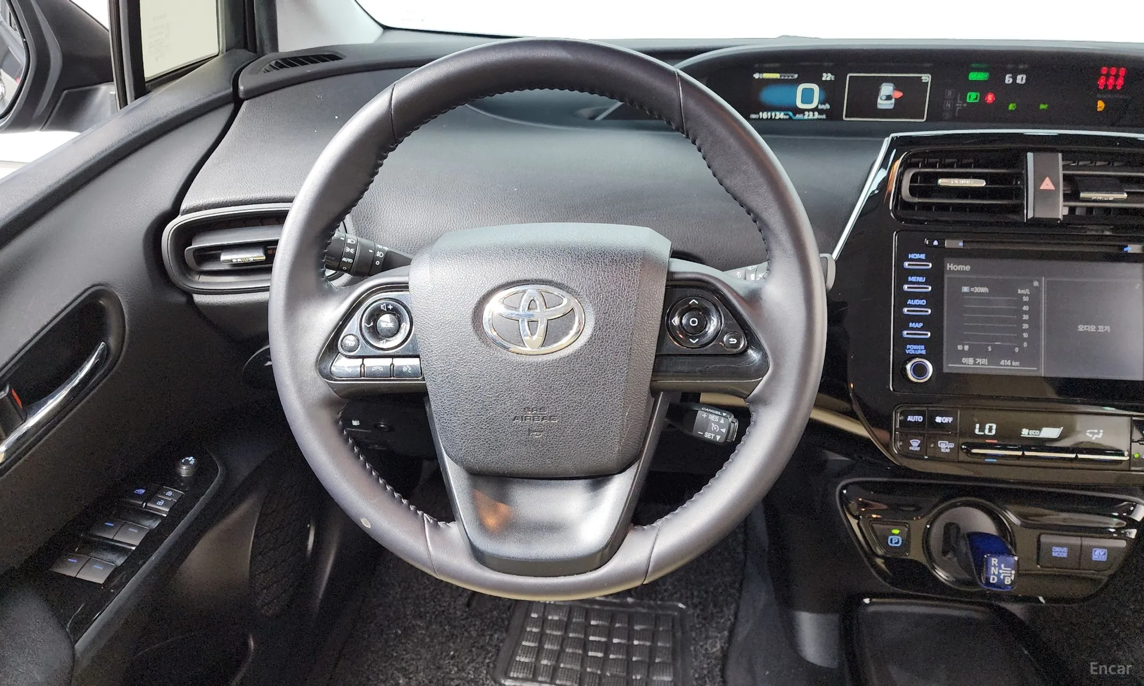 Toyota Prius 4th Generation превью 15