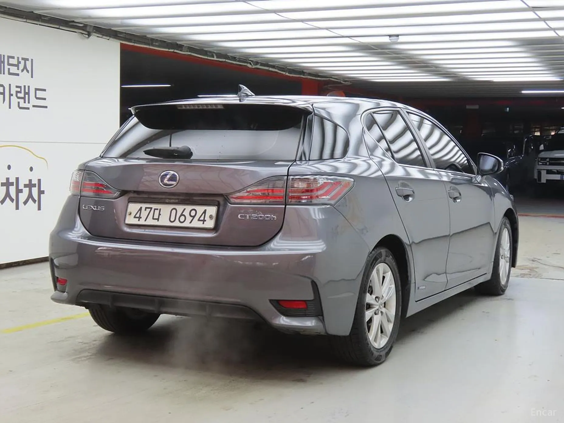 Lexus CT200h превью 4