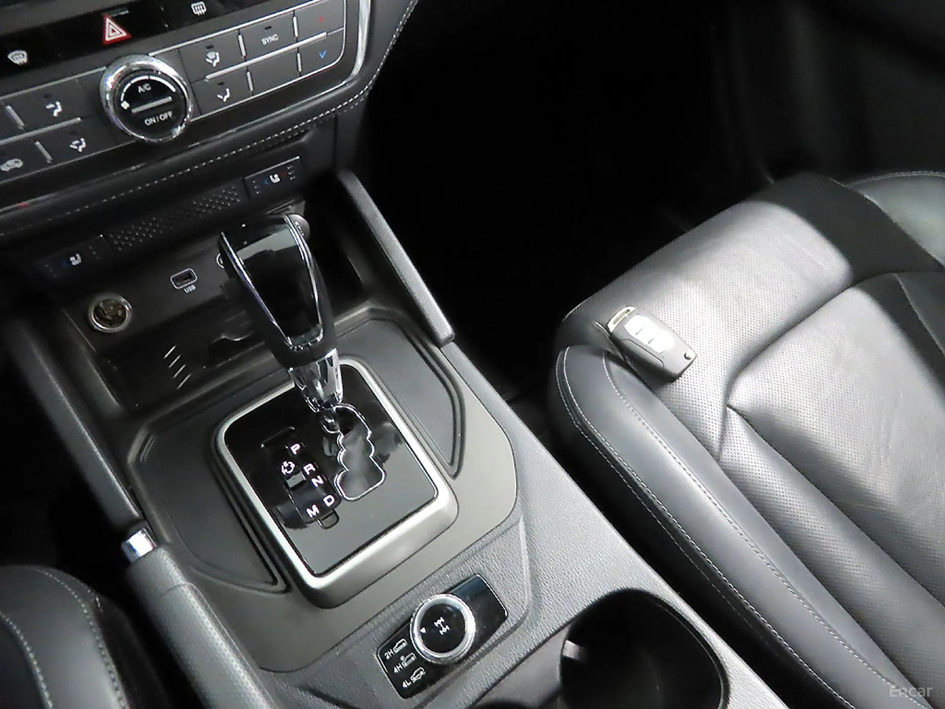 KG Mobility (SsangYong) Rexton Sports превью 9