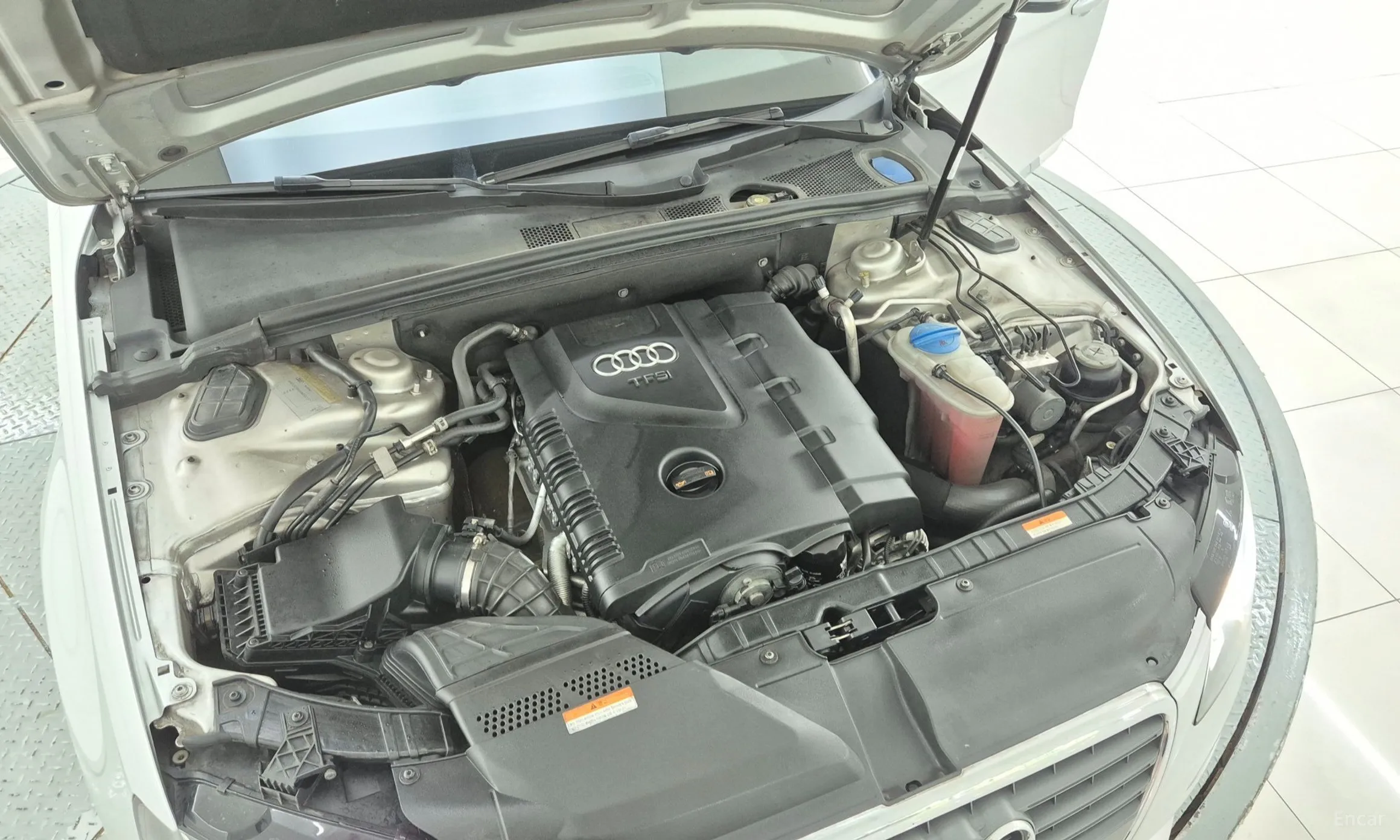 Audi New A4 превью 15