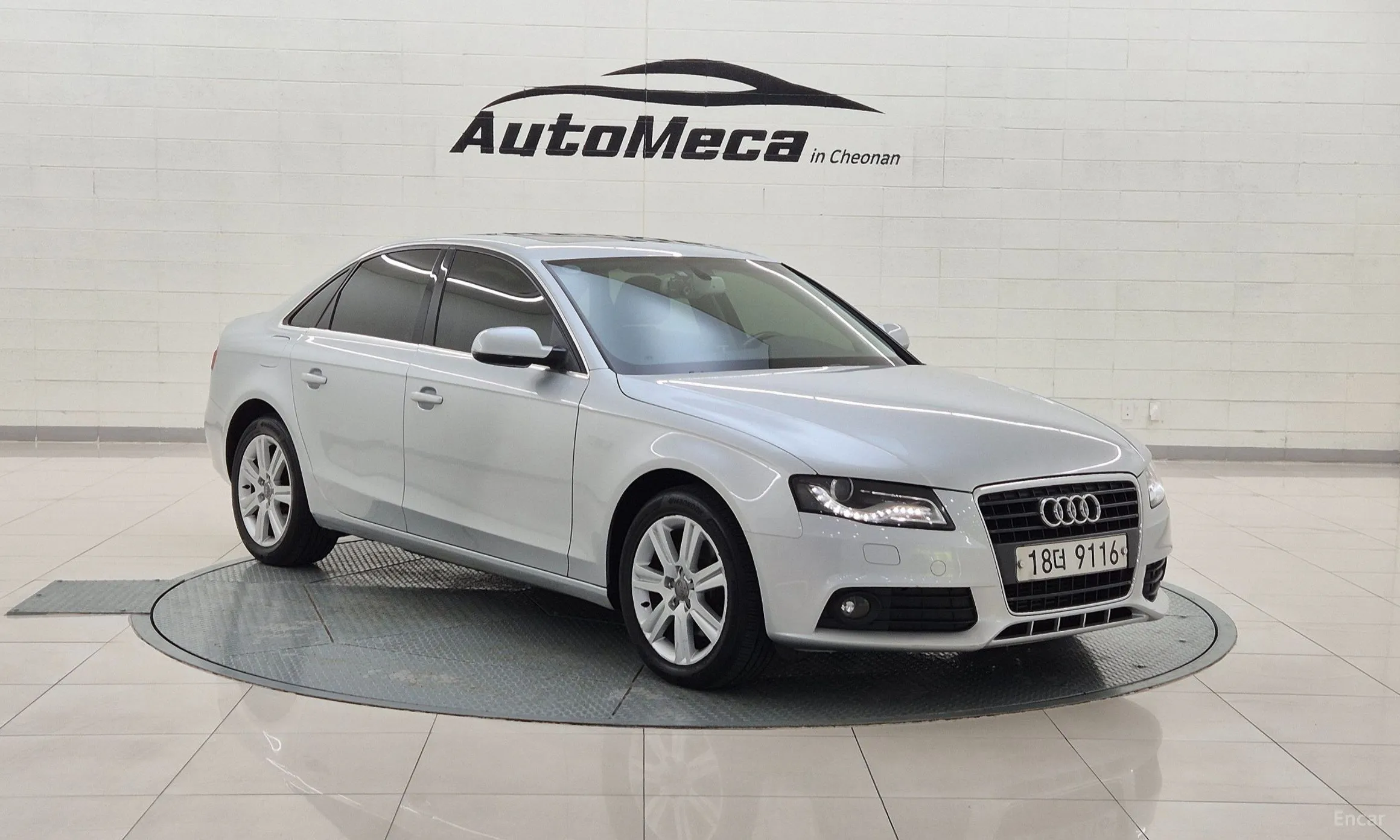 Audi New A4 превью 5