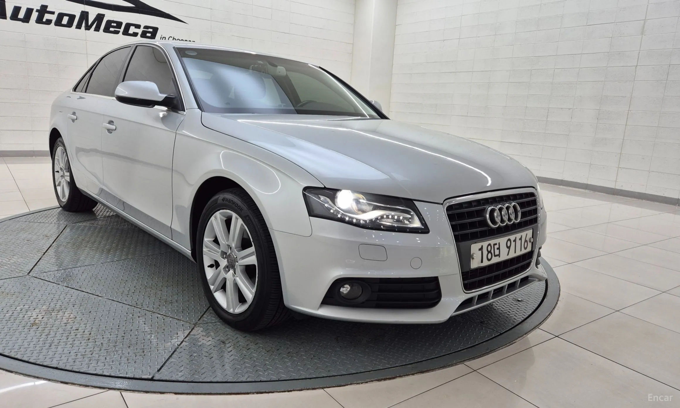 Audi New A4 превью 8