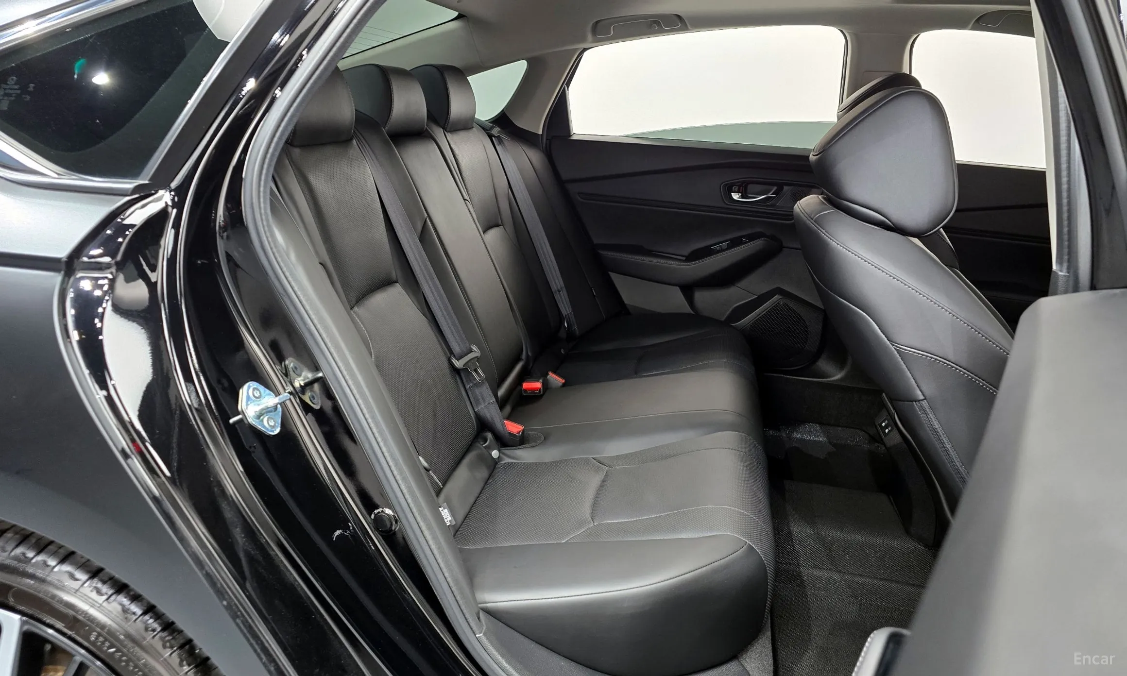 Honda Accord 11th Generation превью 11