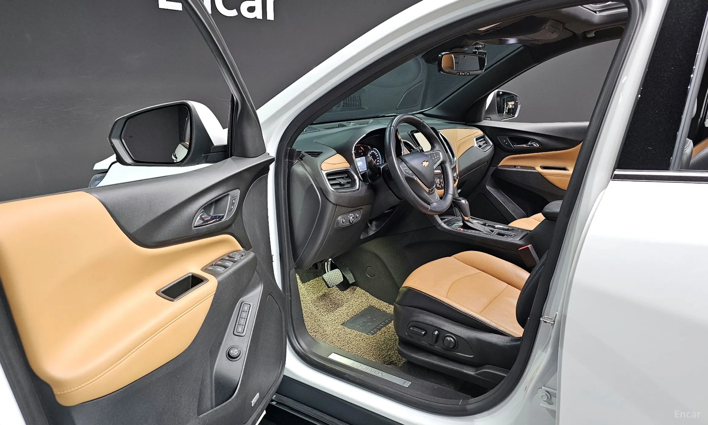 Chevrolet (GM Daewoo) Equinox превью 10
