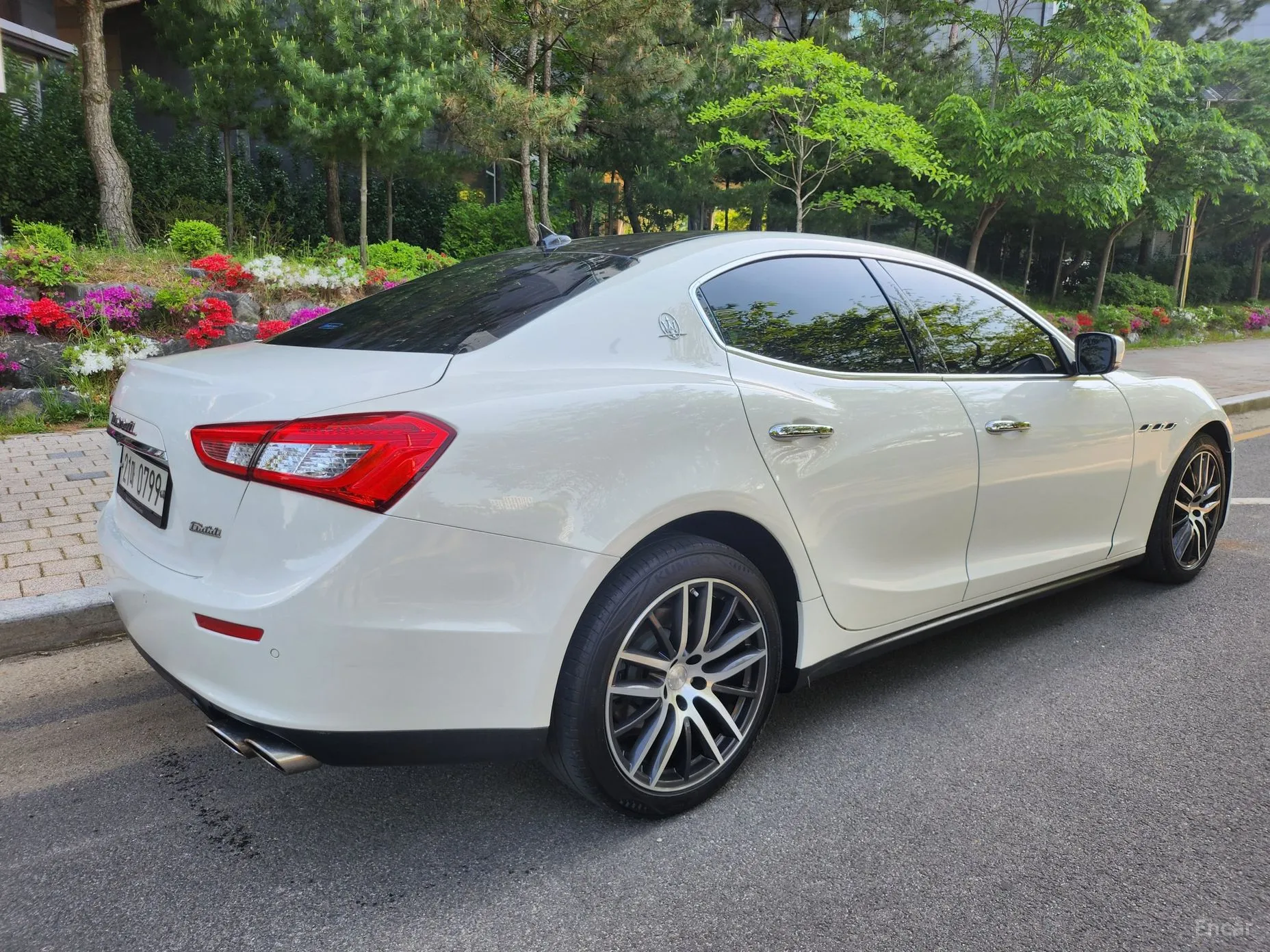 Maserati Ghibli превью 18