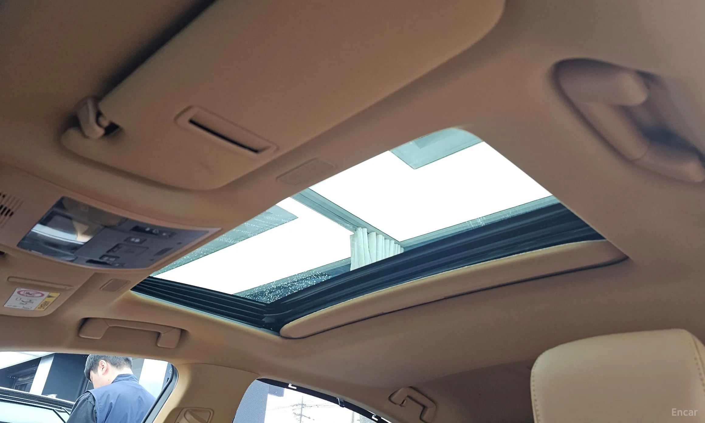 Lexus ES300h 7th Generation превью 18