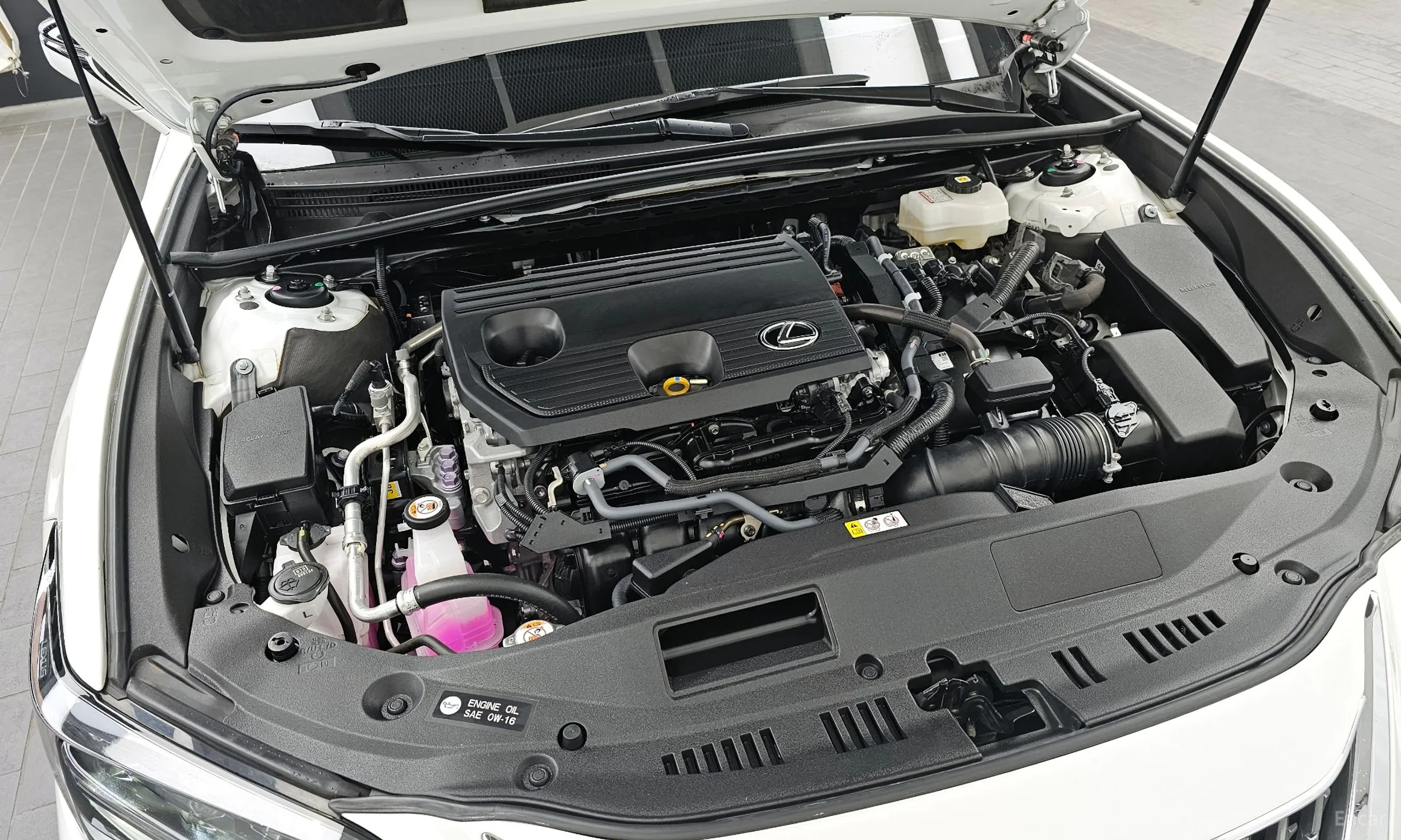 Lexus ES300h 7th Generation превью 6