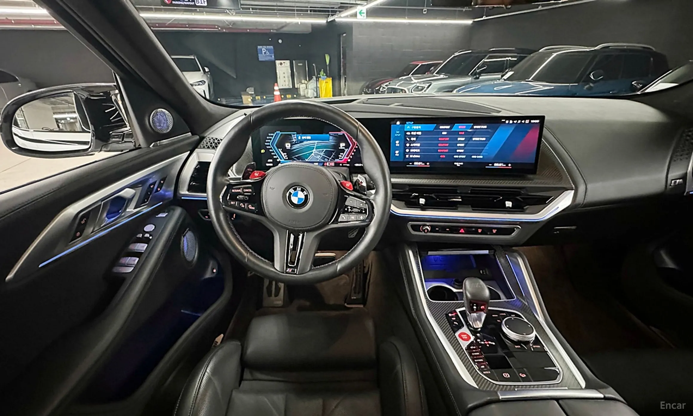 BMW XM (G09) превью 15