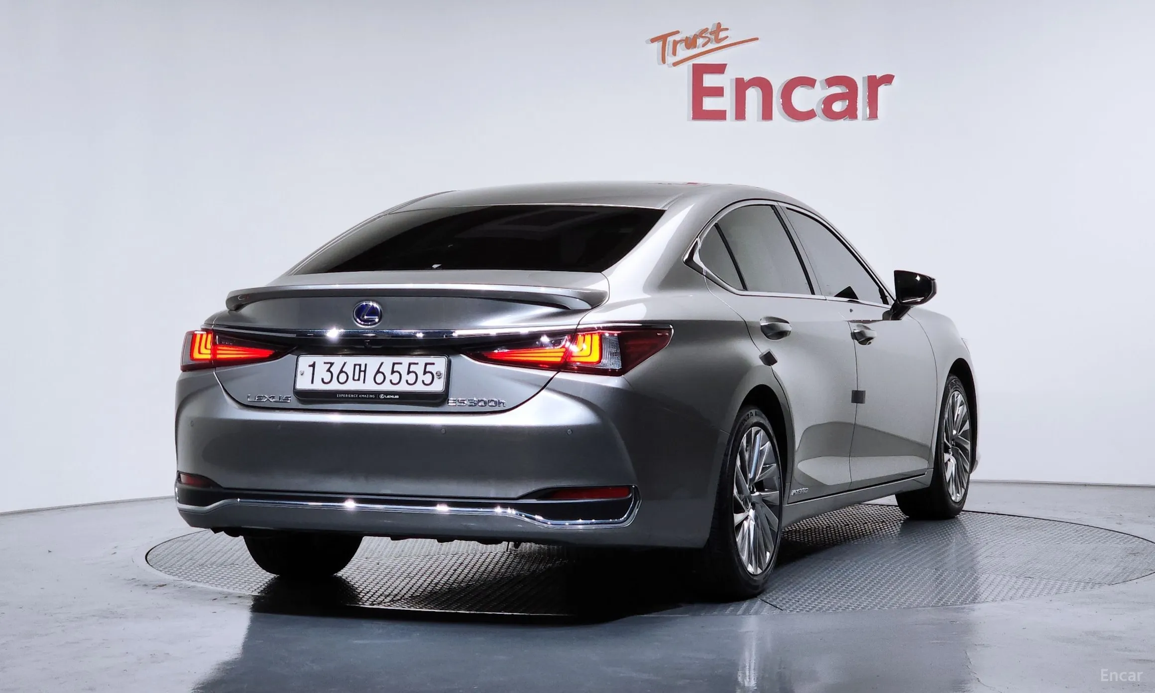 Lexus ES300h 7th Generation превью 2