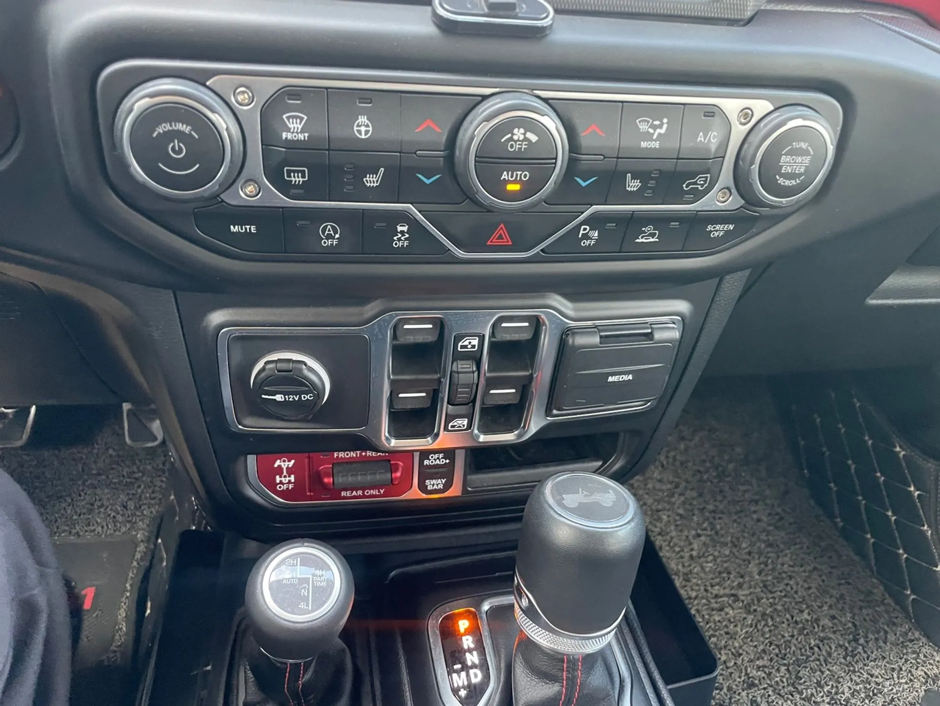 Jeep Wrangler (JL) превью 11