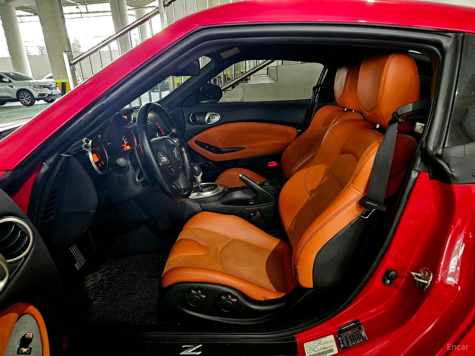 Nissan 370Z превью 11