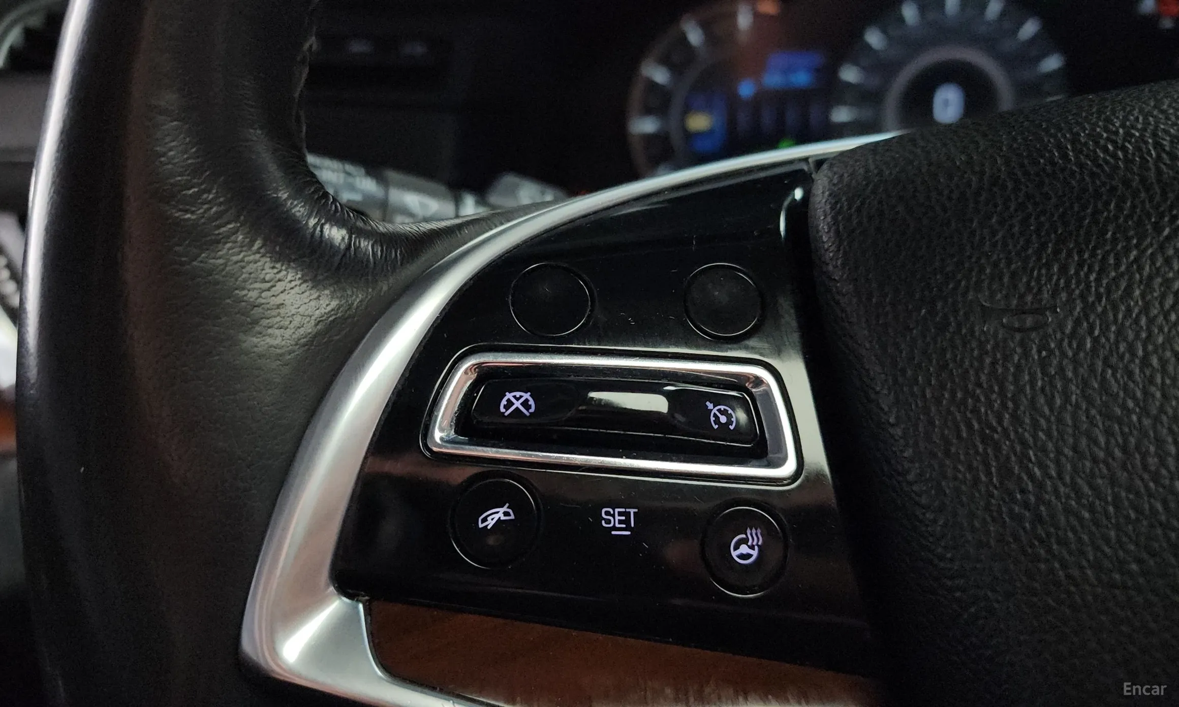 Cadillac Escalade превью 15