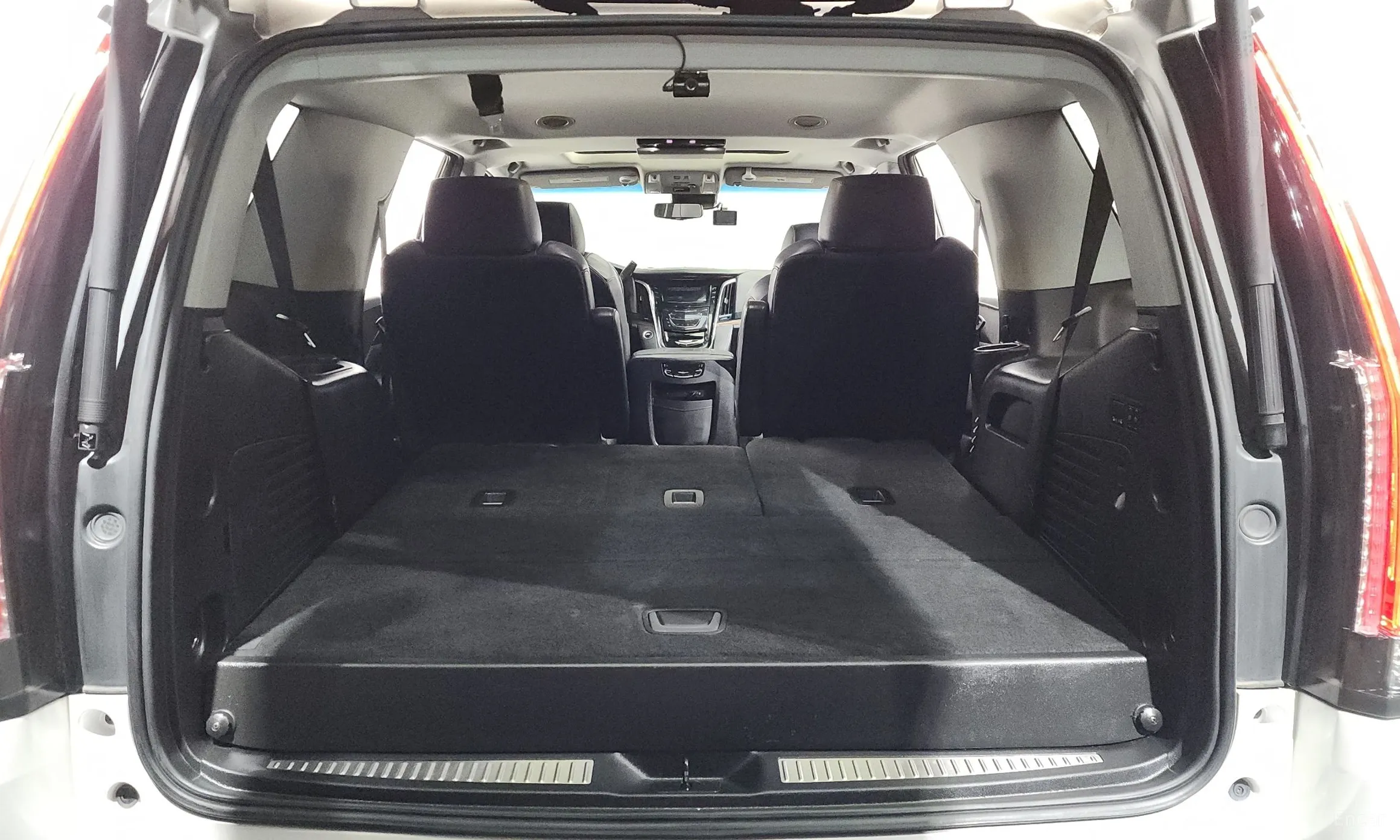 Cadillac Escalade превью 18