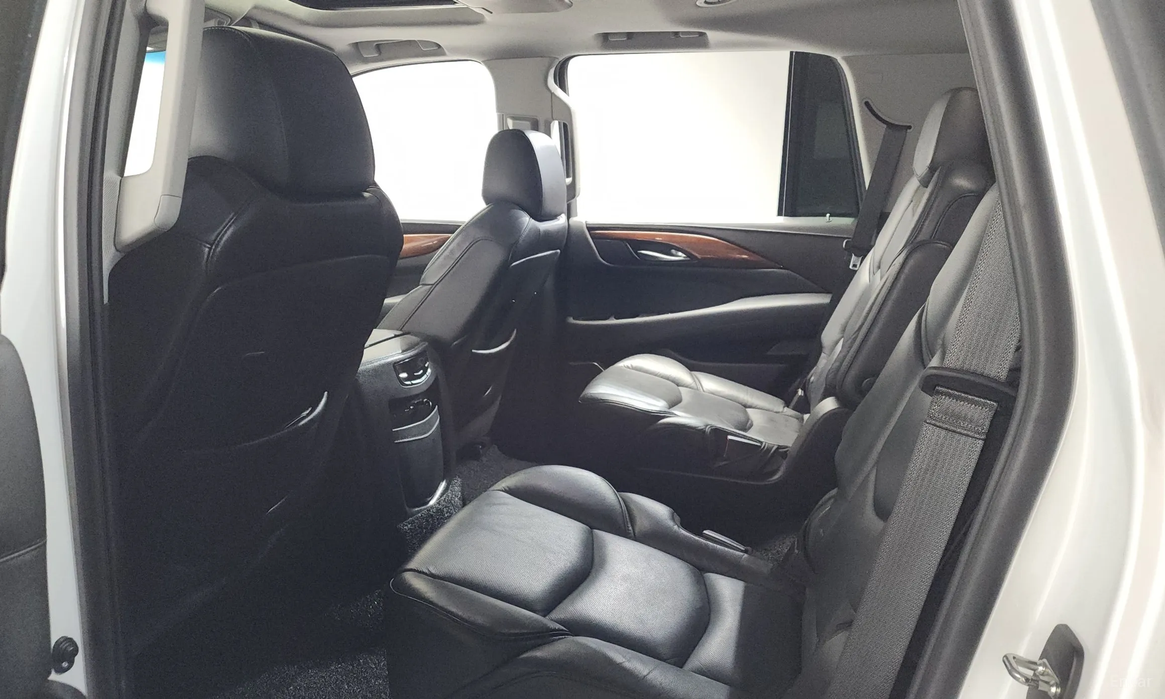 Cadillac Escalade превью 19