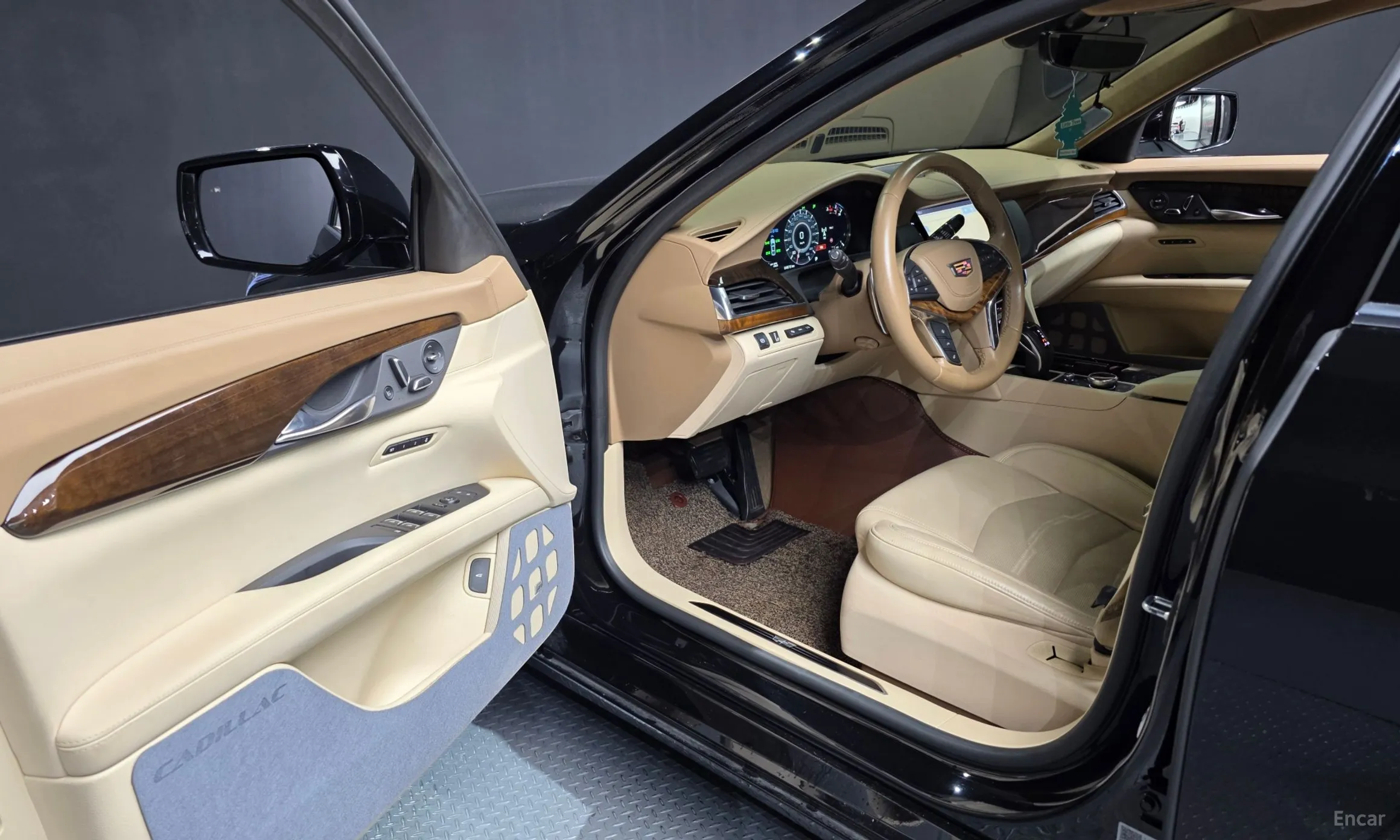 Cadillac CT6 превью 10