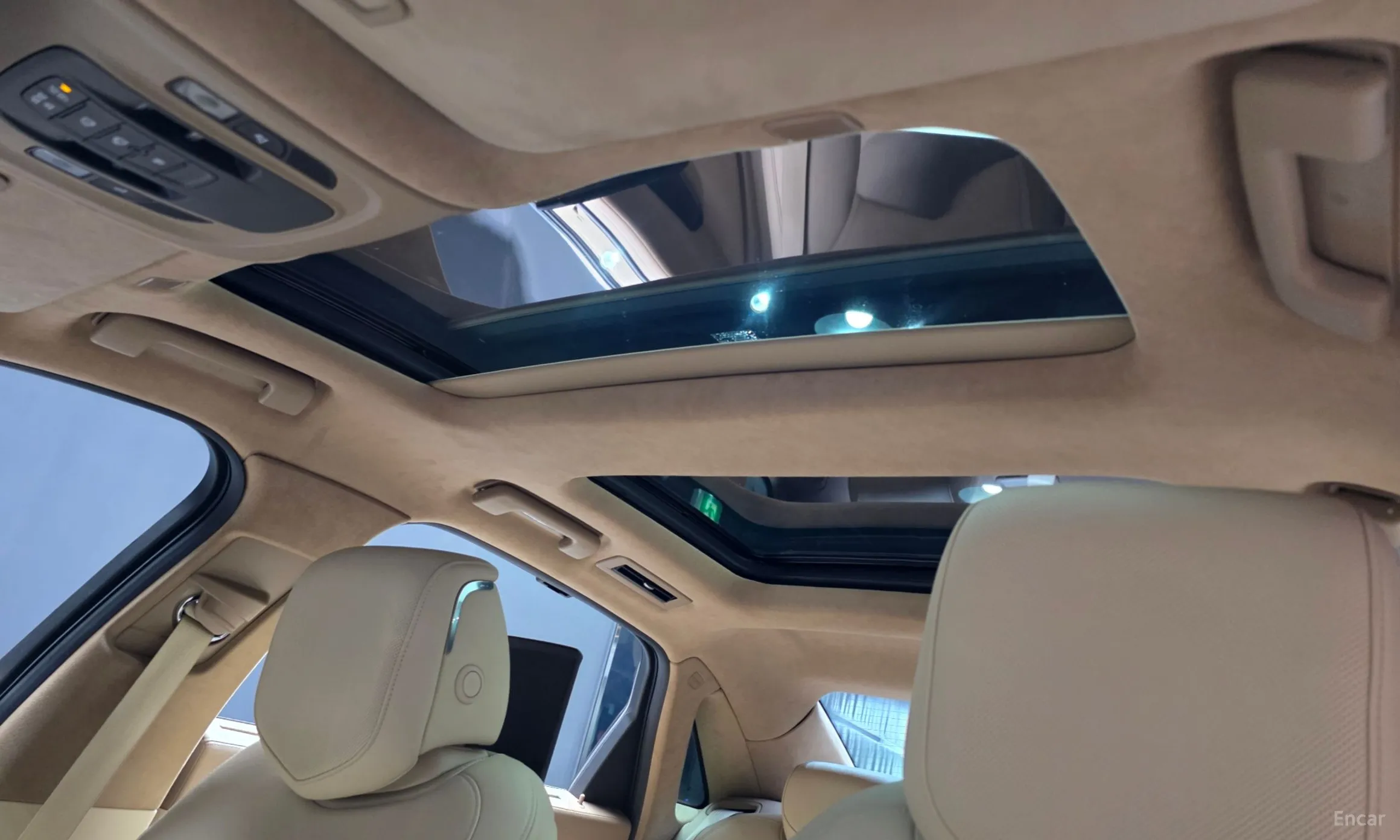Cadillac CT6 превью 18