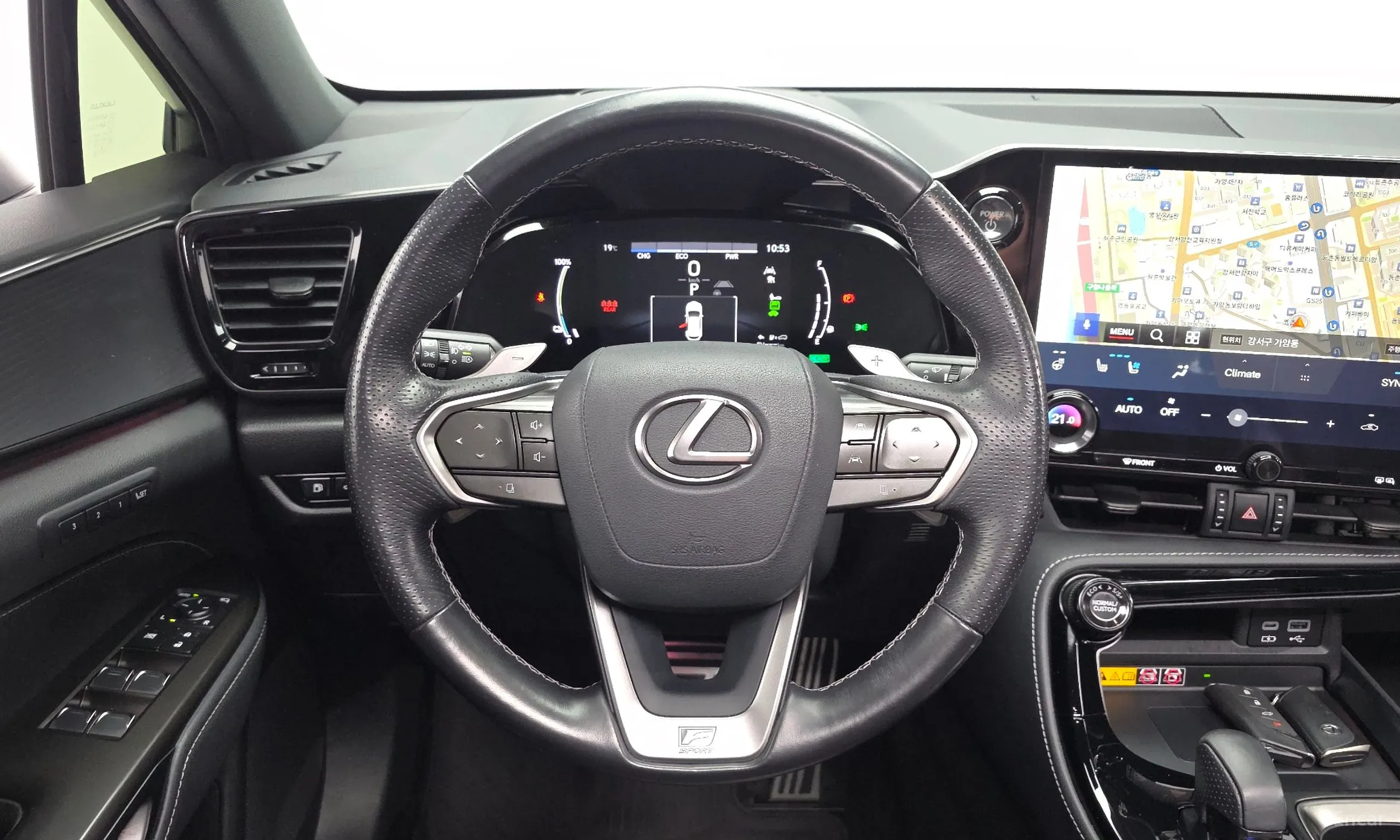 Lexus NX450h + 2nd Gen превью 13