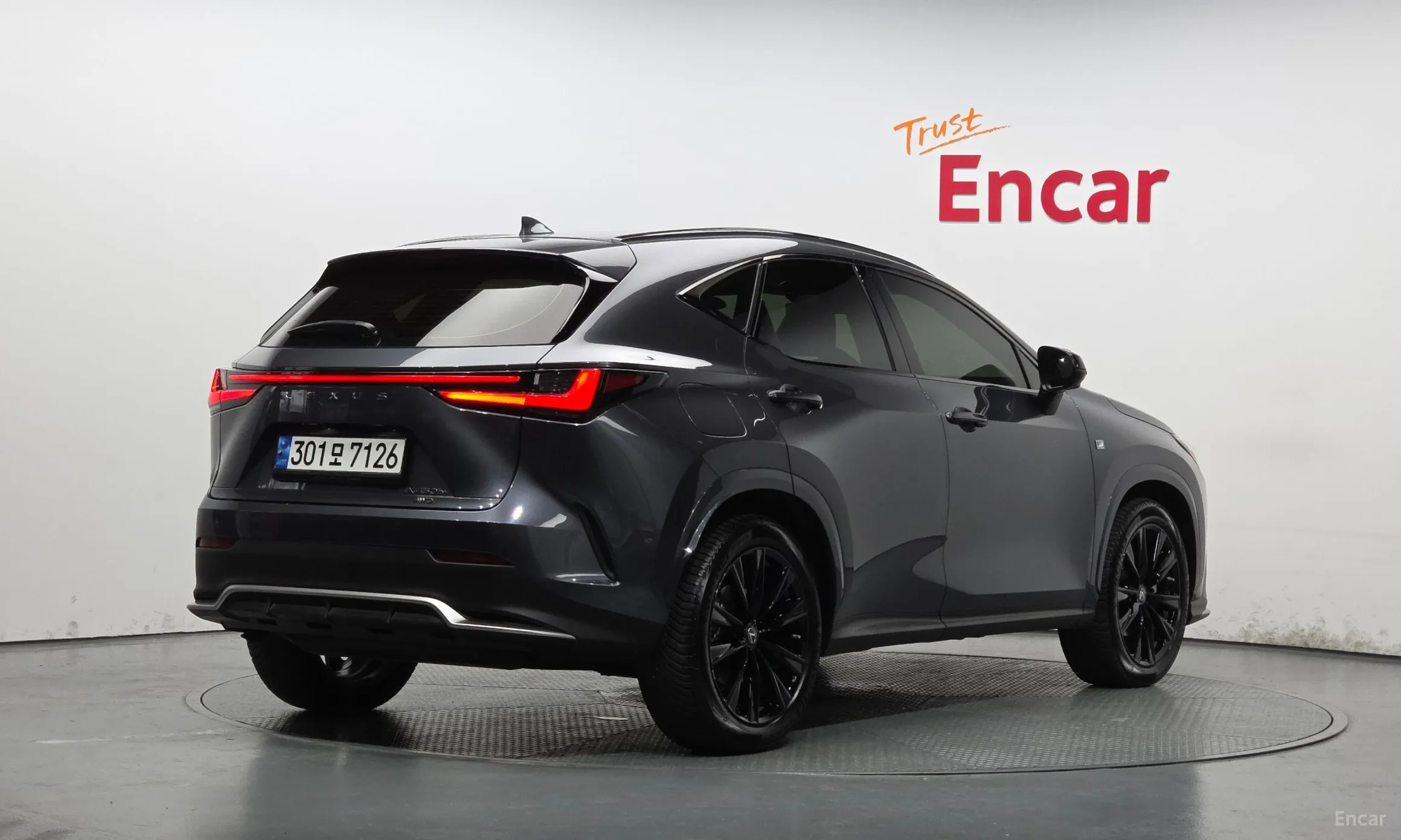 Lexus NX450h + 2nd Gen