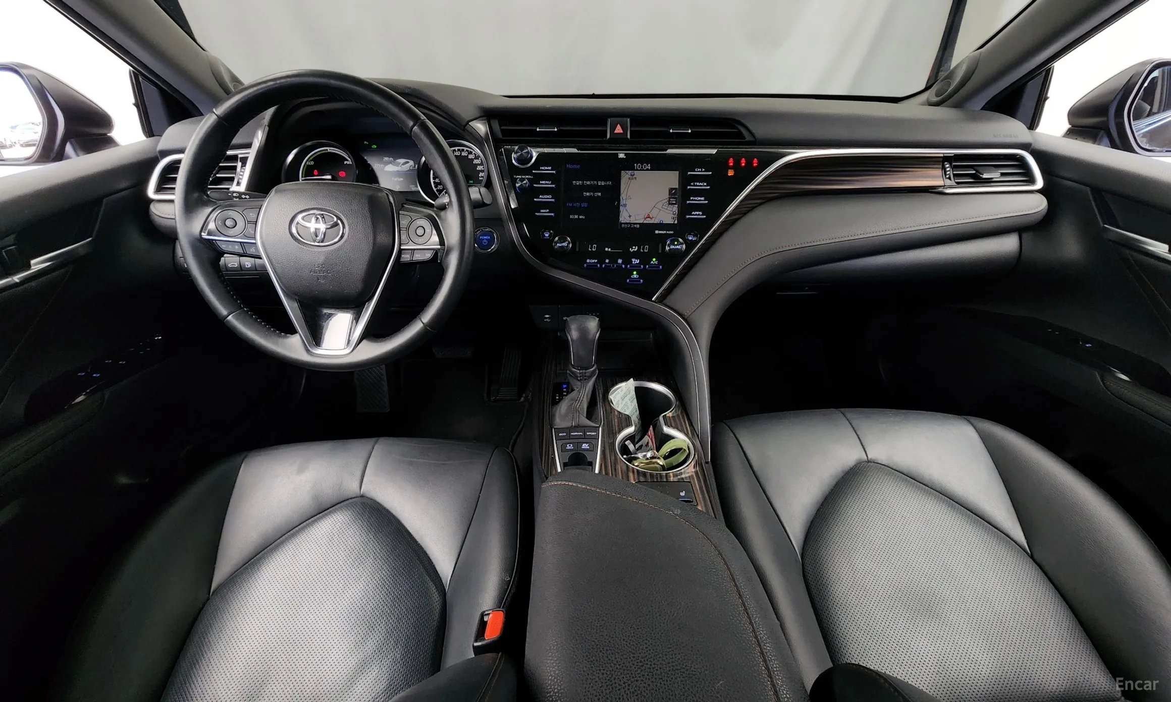 Toyota Camry (XV70) превью 7