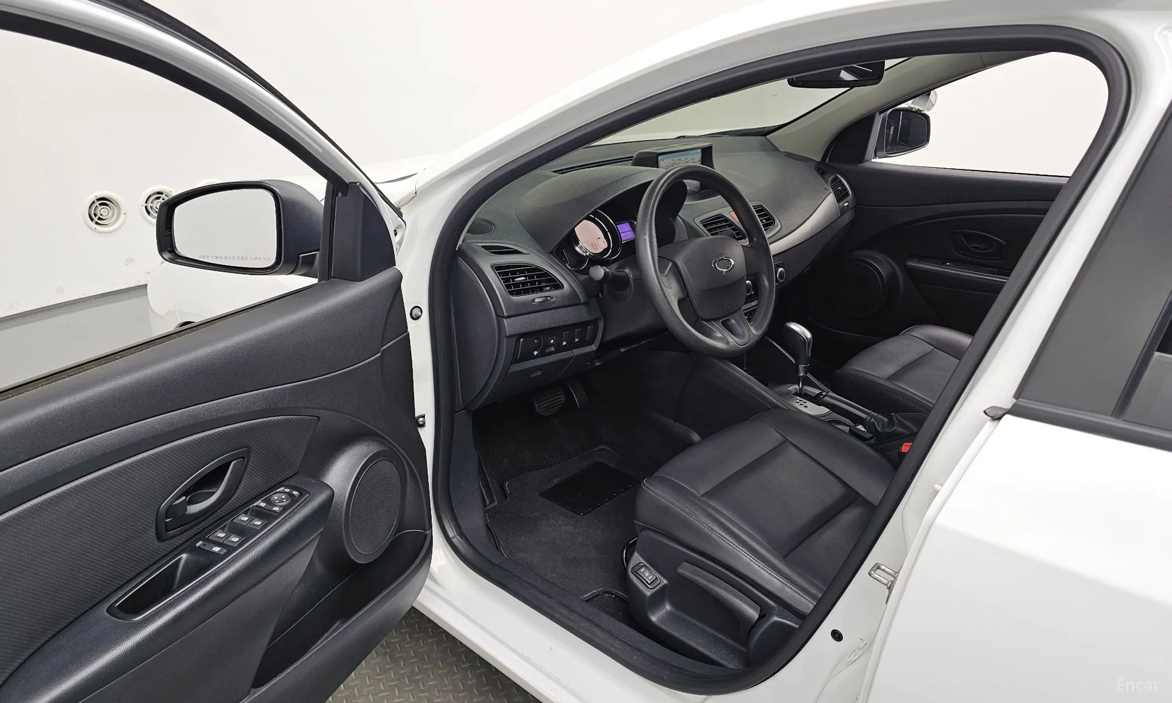 Renault Korea (Samsung) Sm3 Neo превью 10