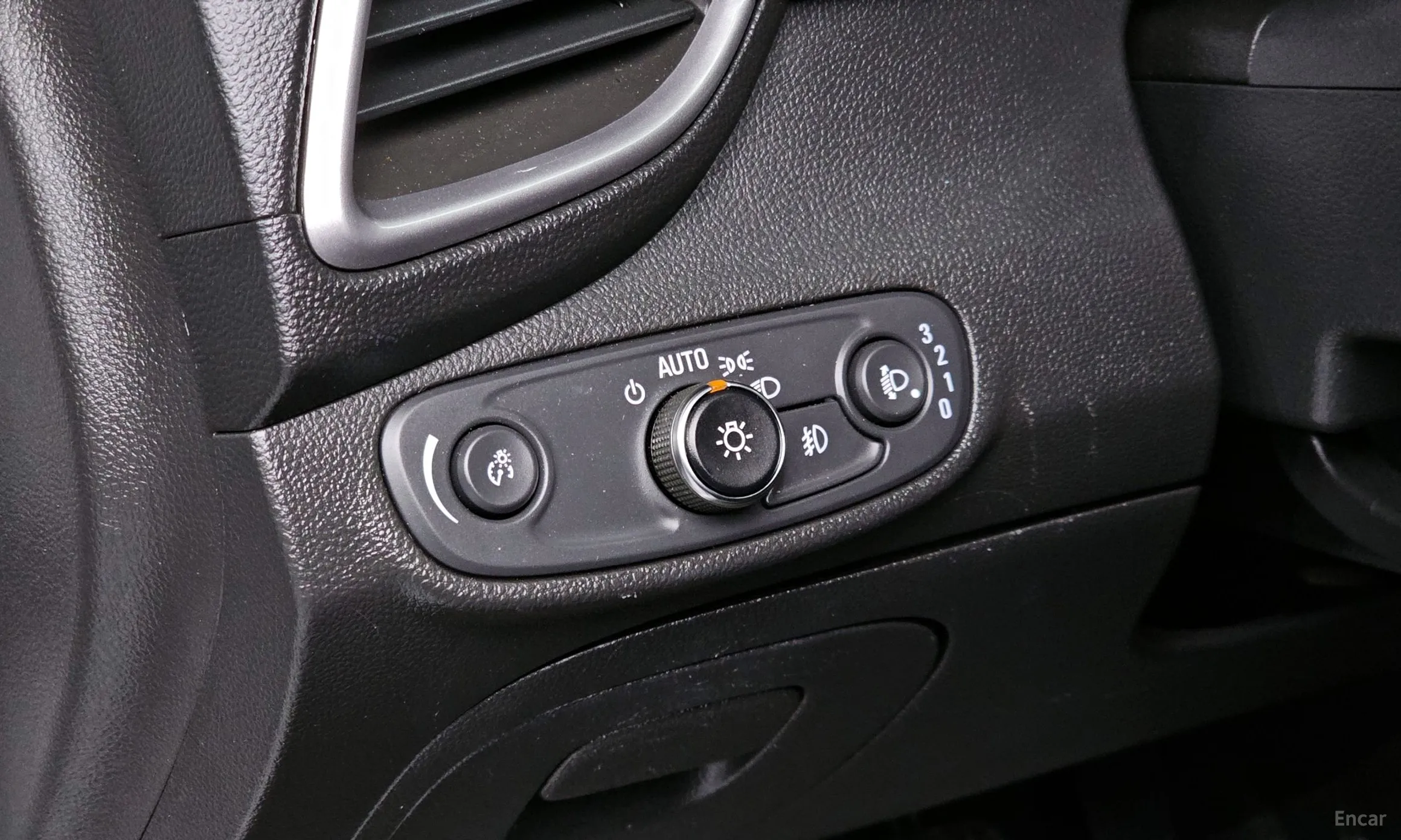 Chevrolet (GM Daewoo) Trax превью 18