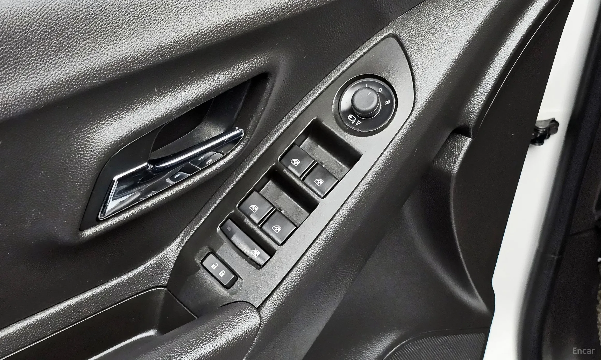 Chevrolet (GM Daewoo) Trax превью 20