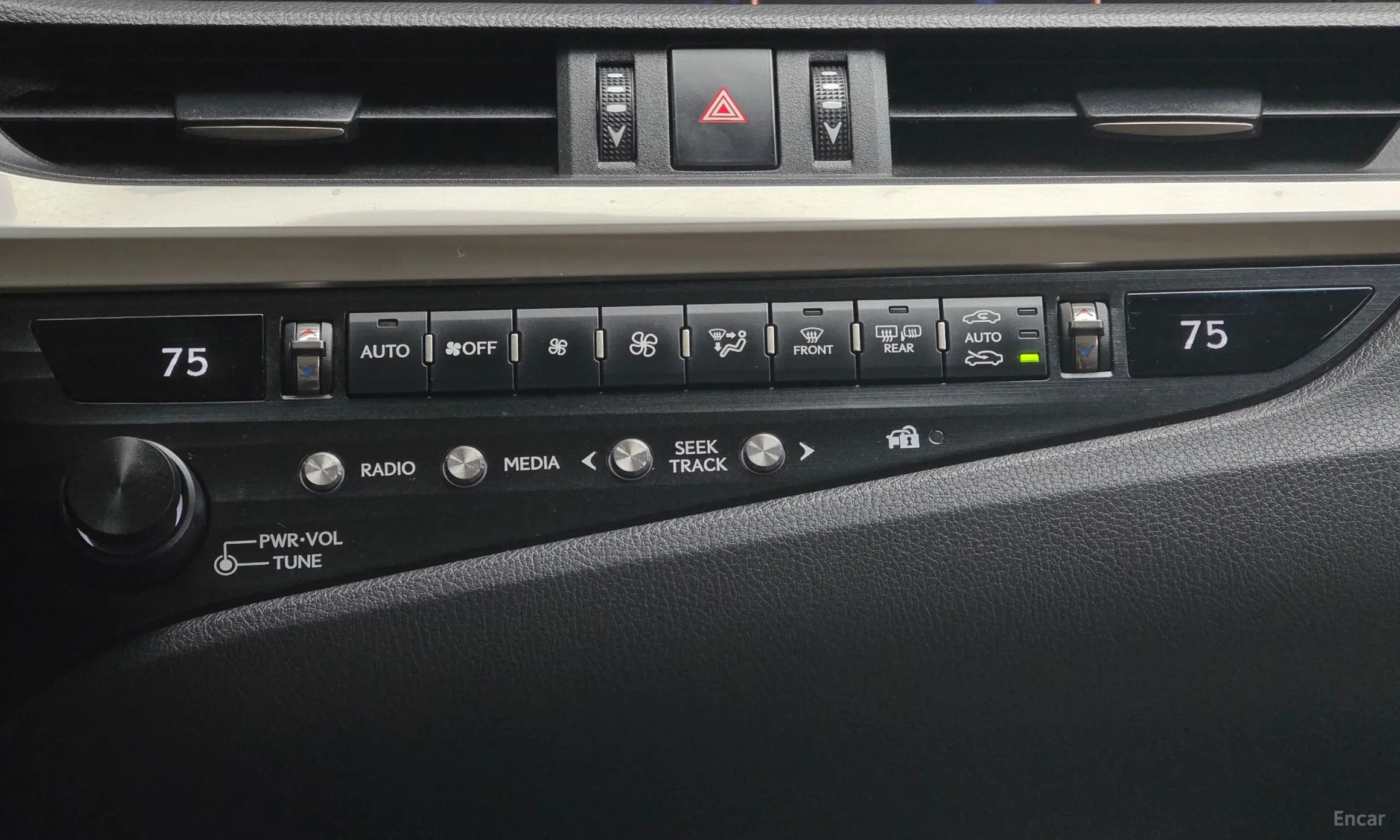 Lexus New ES350 превью 20