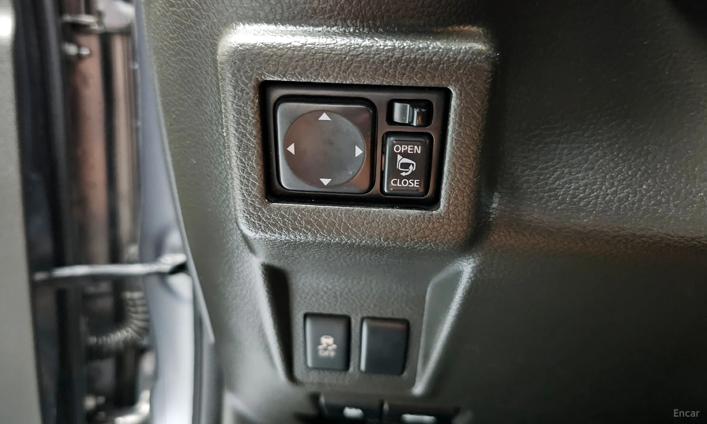 Nissan Cube превью 16