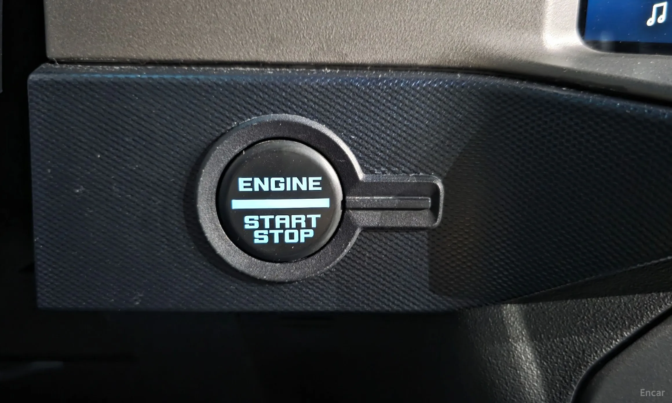 Ford Bronco 6th Generation превью 19