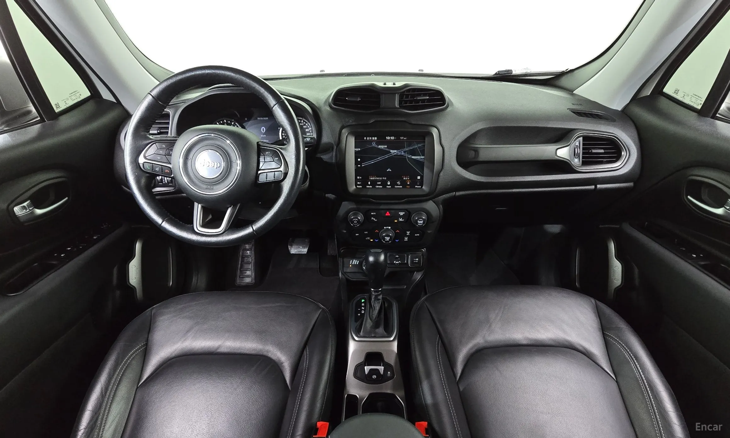 Jeep Renegade превью 7