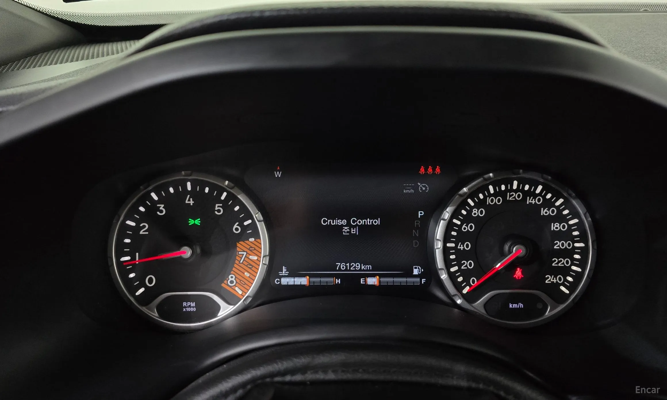 Jeep Renegade превью 8