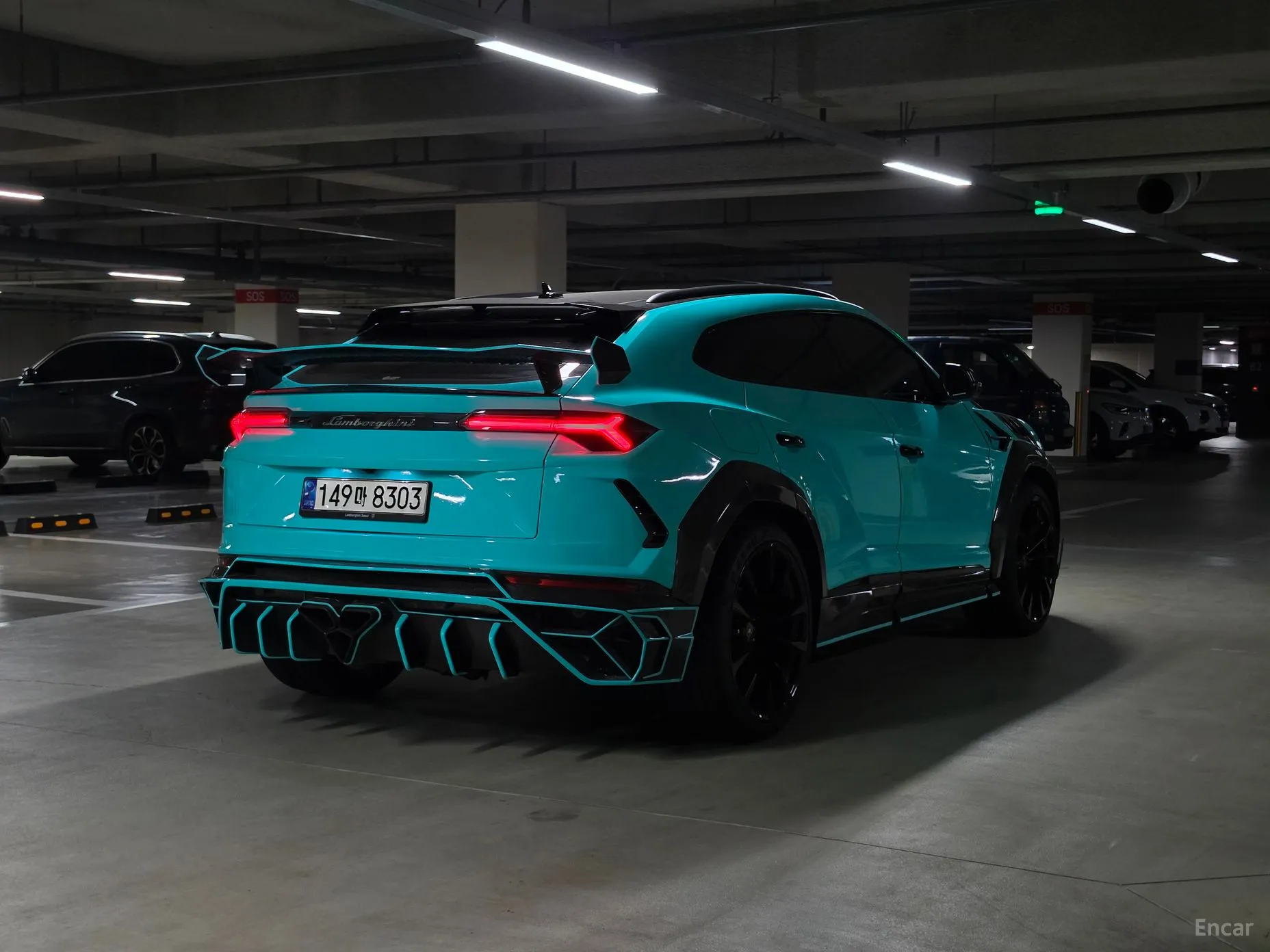 Lamborghini Urus превью 3