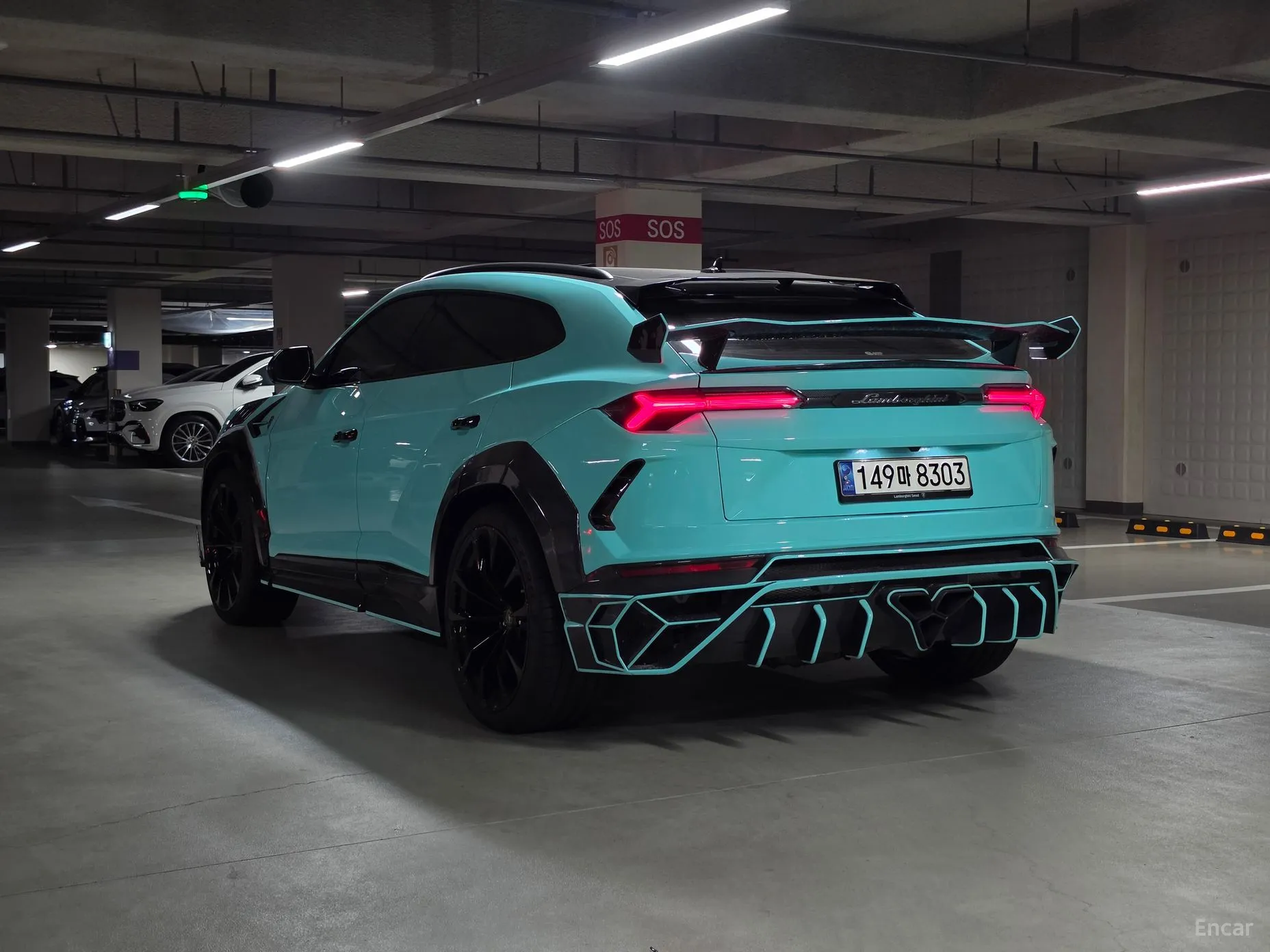 Lamborghini Urus превью 4
