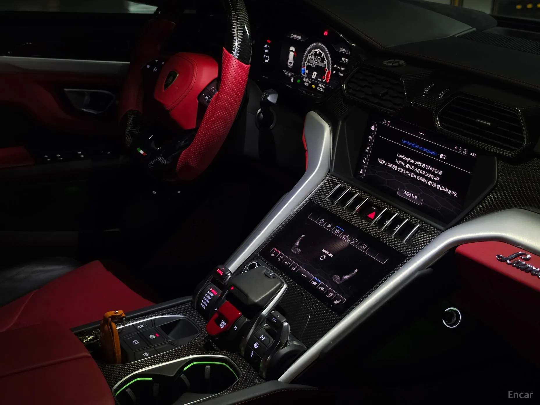 Lamborghini Urus превью 9