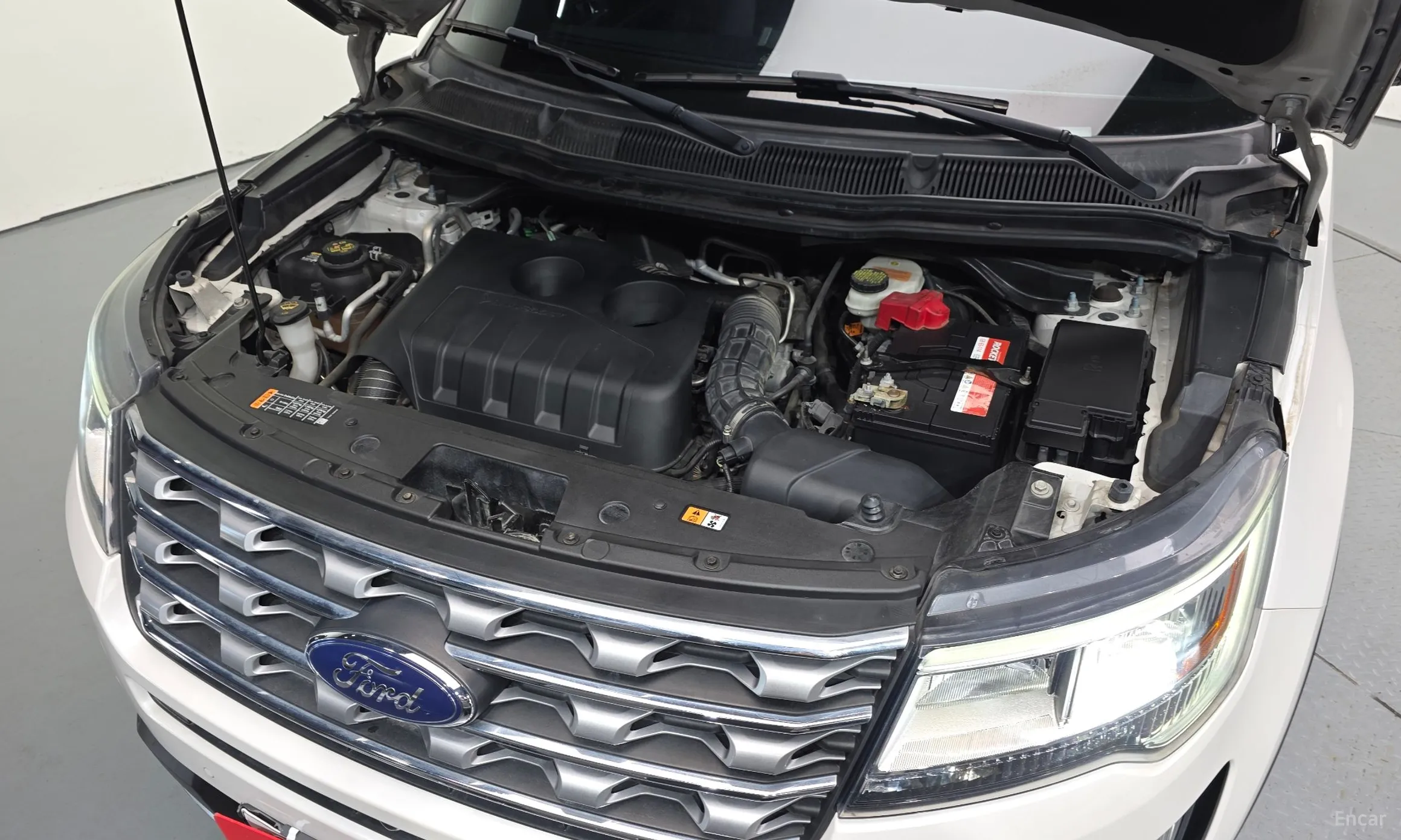 Ford Explorer превью 6