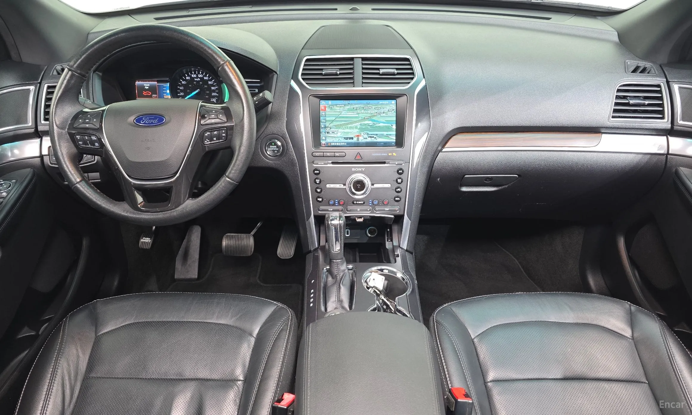 Ford Explorer превью 7