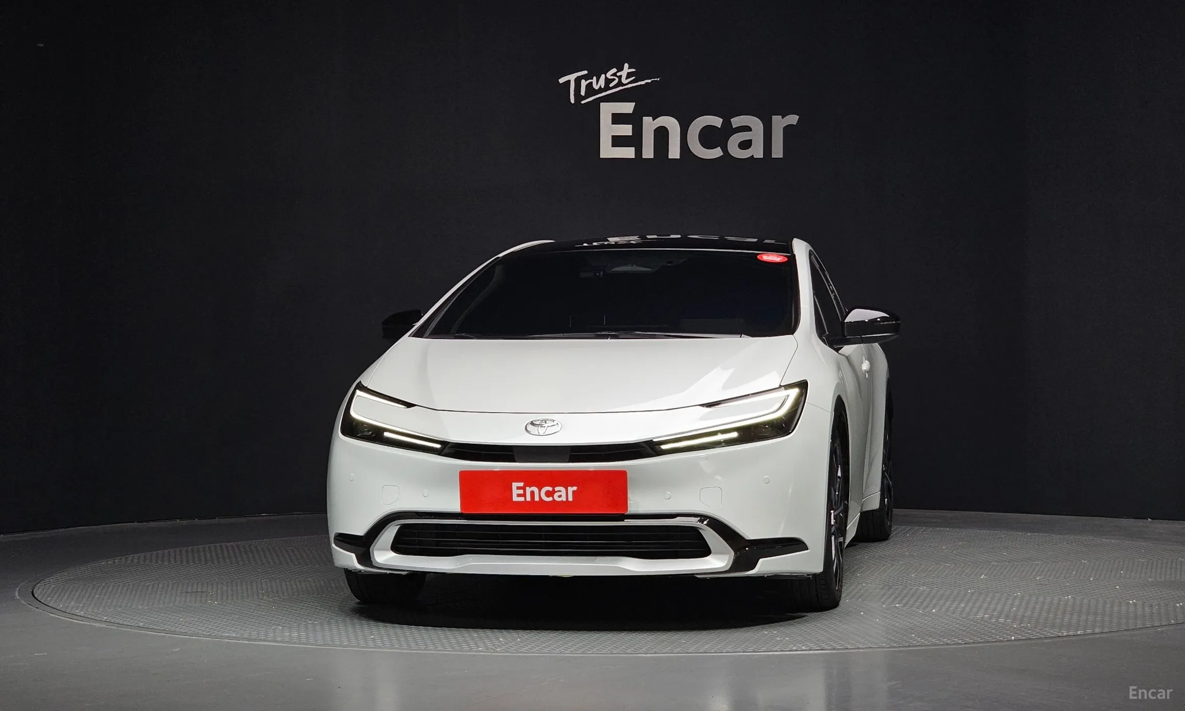Toyota Prius 5th Generation превью 3