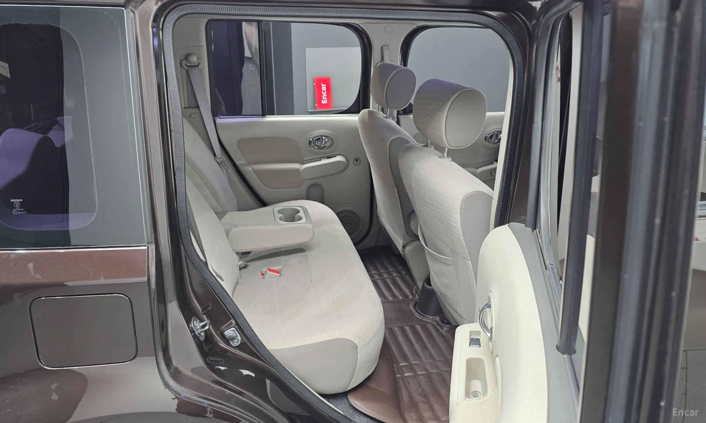 Nissan Cube превью 12