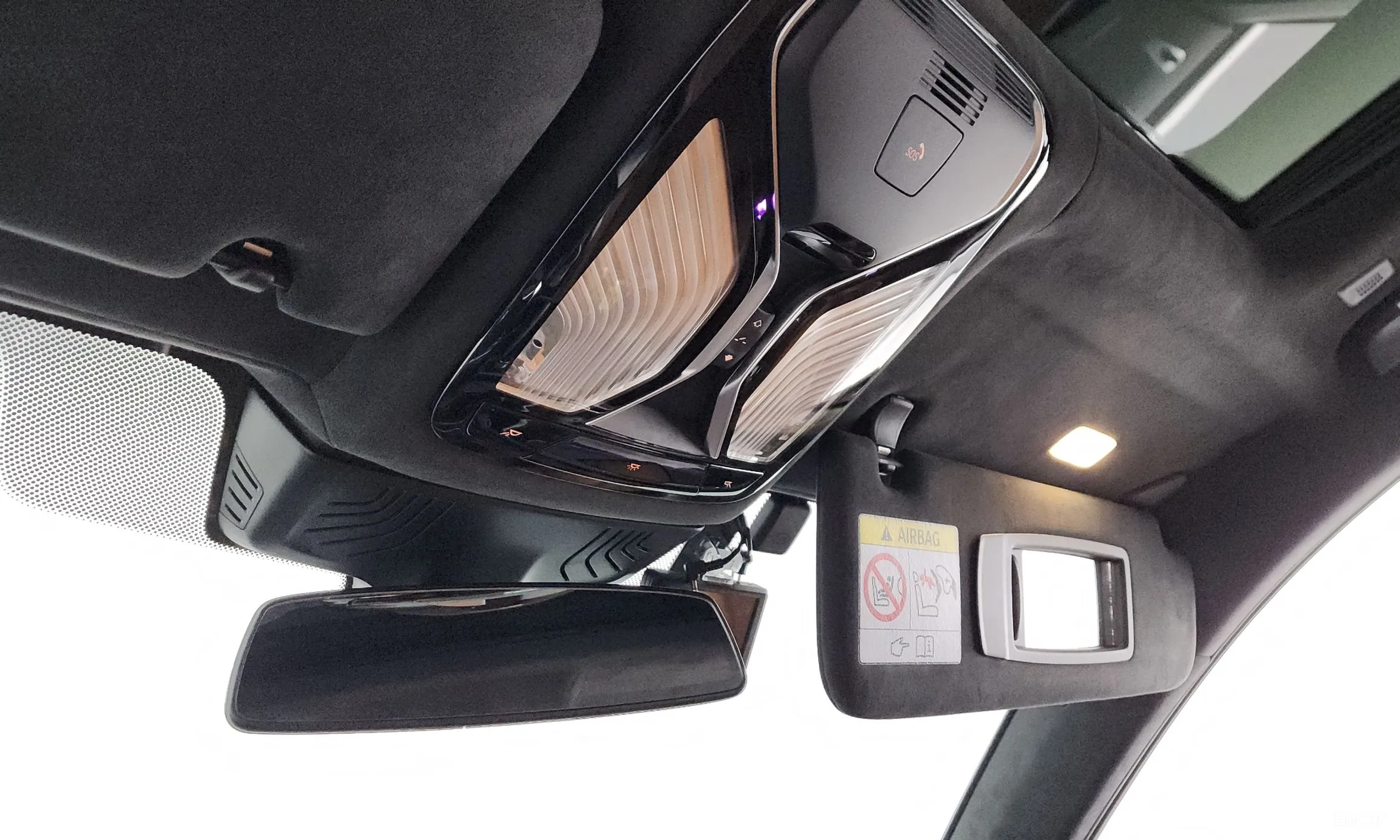 BMW 7 Series (G11) превью 15