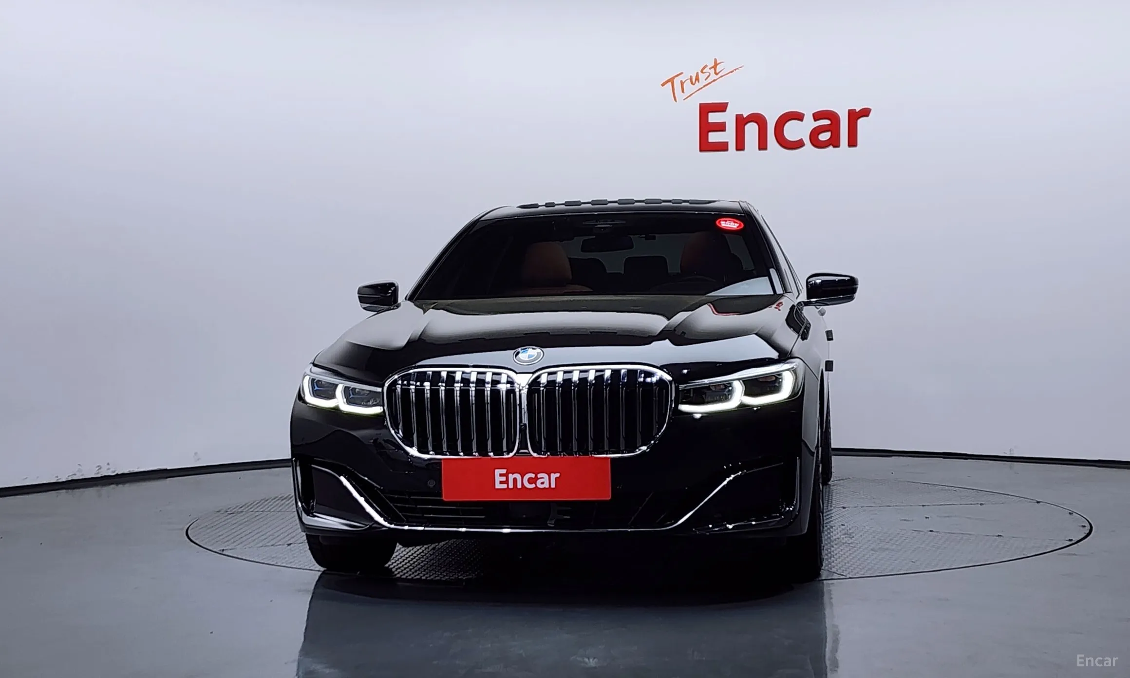 BMW 7 Series (G11) превью 3
