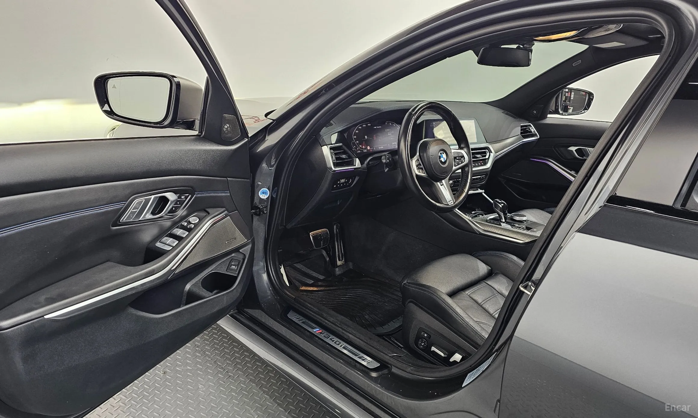 BMW 3 Series (G20) превью 10