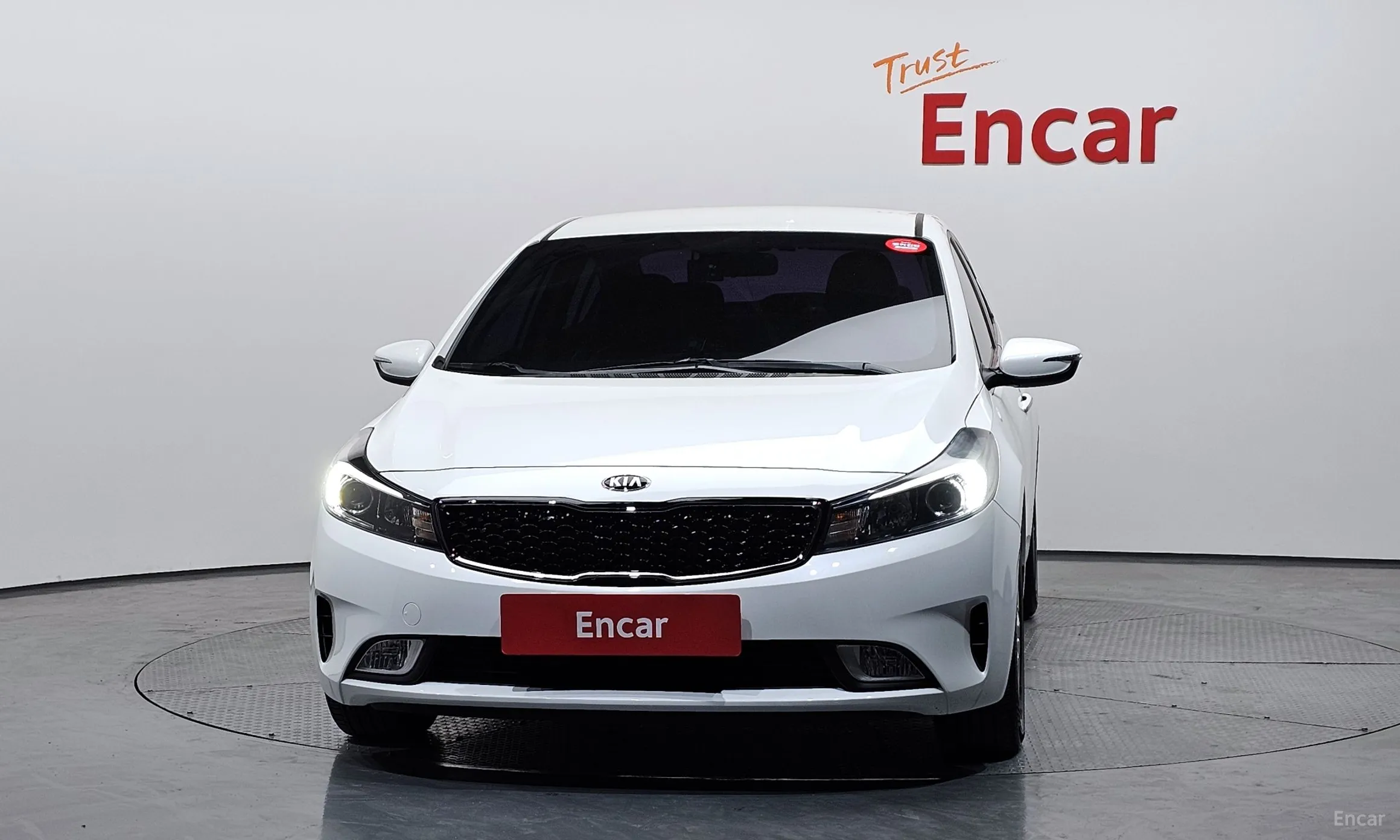 Kia K3 превью 3